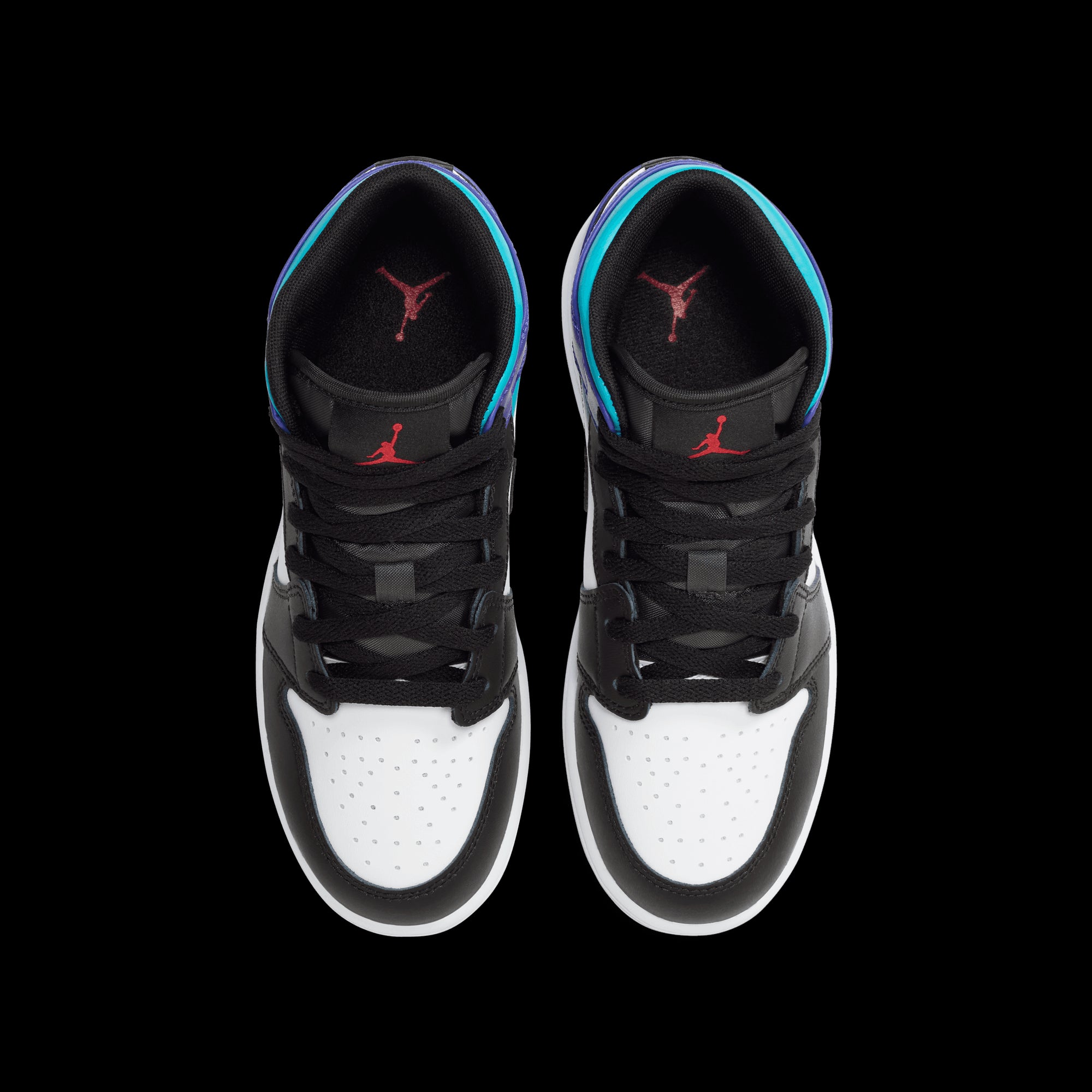 NIKE | AIR JORDAN 1 MID סניקרס ל  | FOOT LOCKER