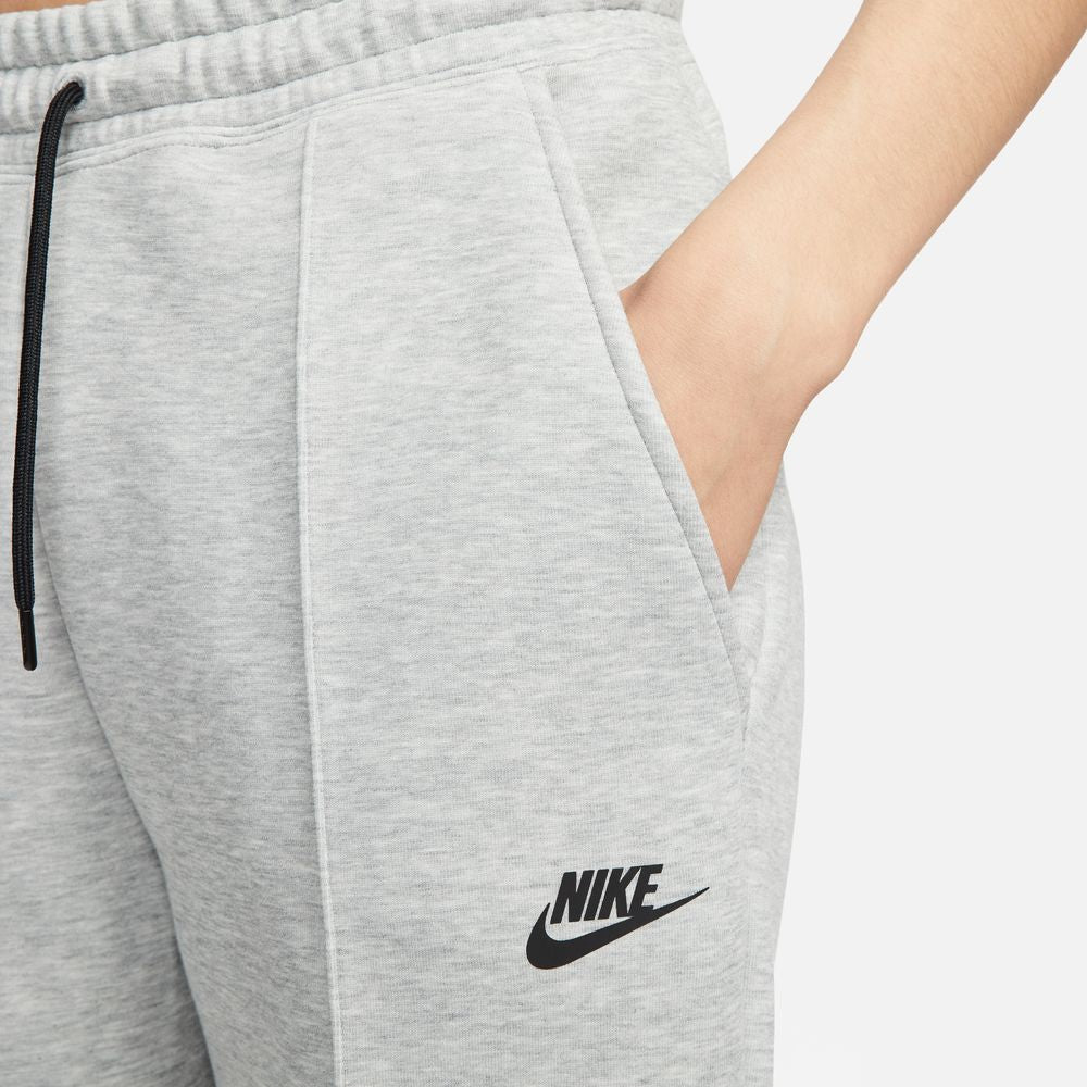 NIKE | SPORTSWEAR TECH FLEECE מכנסי טרנינג  | FOOT LOCKER