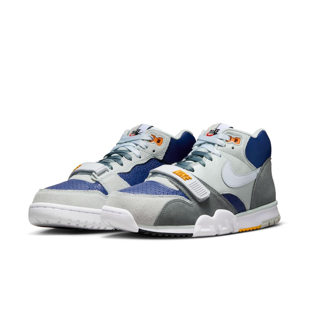 NIKE | AIR TRAINER 1 סניקרס  | FOOT LOCKER