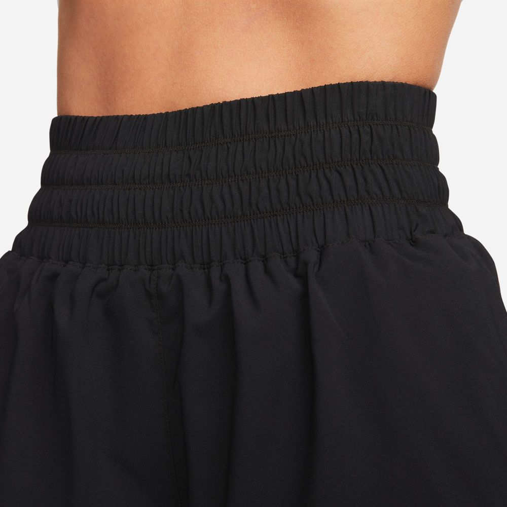 NIKE | DRI-FIT ULTRA HIGH WAISTED SHORTS מכנסיים קצרים  | FOOT LOCKER