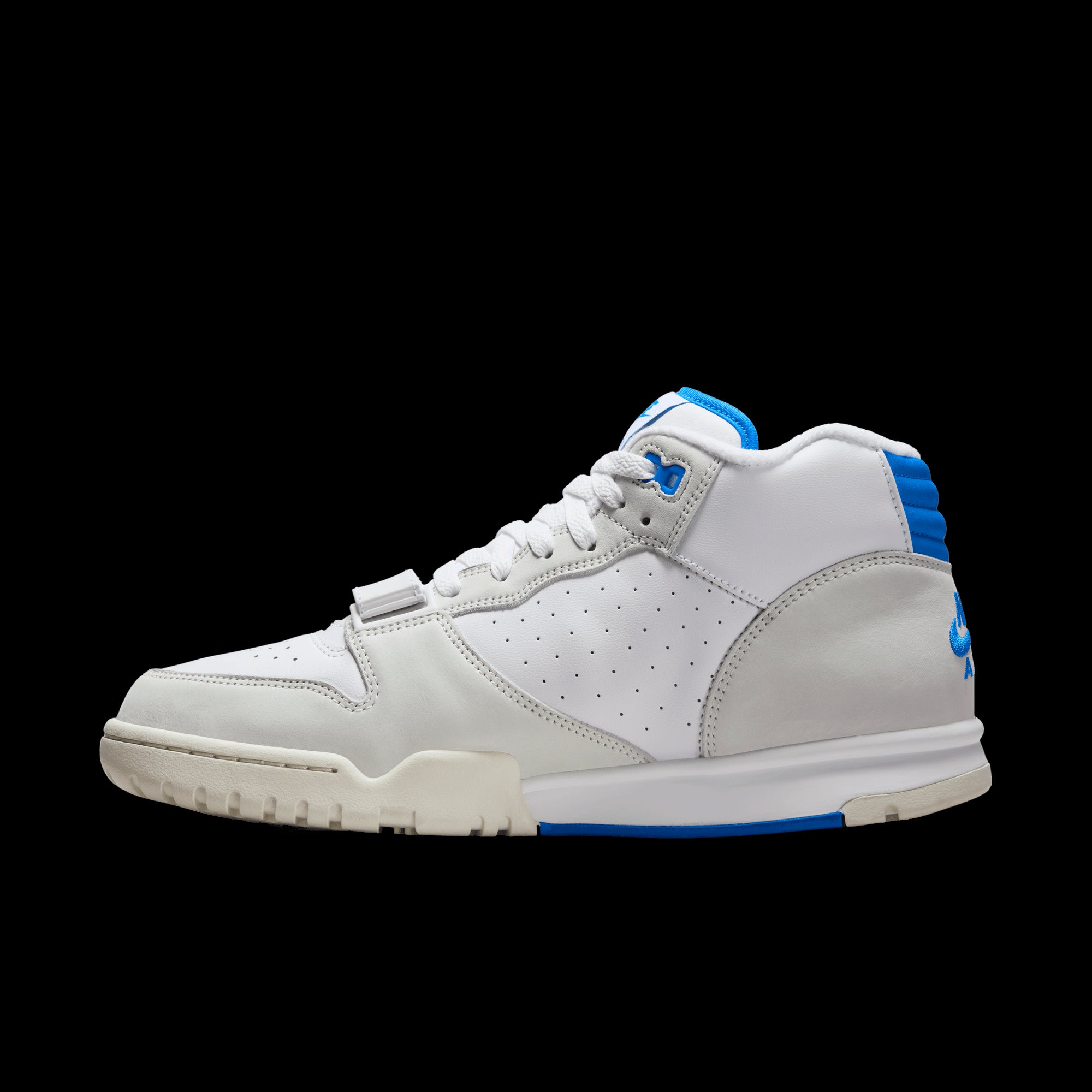 NIKE | AIR TRAINER 1 סניקרס  | FOOT LOCKER