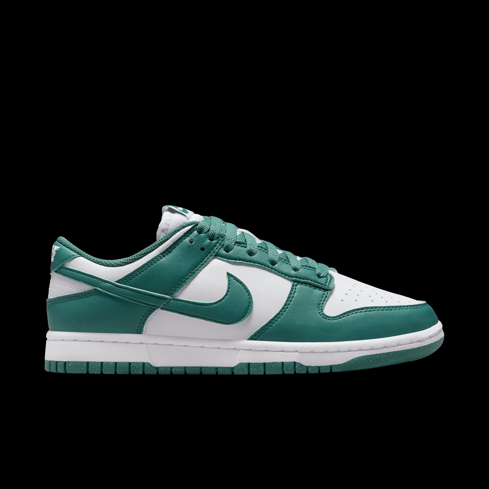 NIKE | DUNK LOW NEXT NATURE סניקרס  | FOOT LOCKER