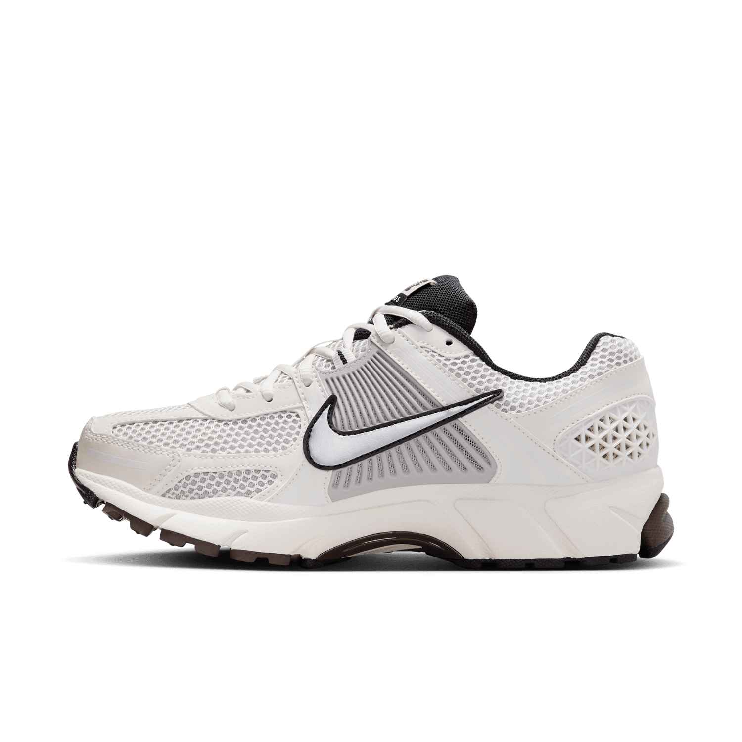 NIKE | ZOOM VOMERO 5 סניקרס  | FOOT LOCKER