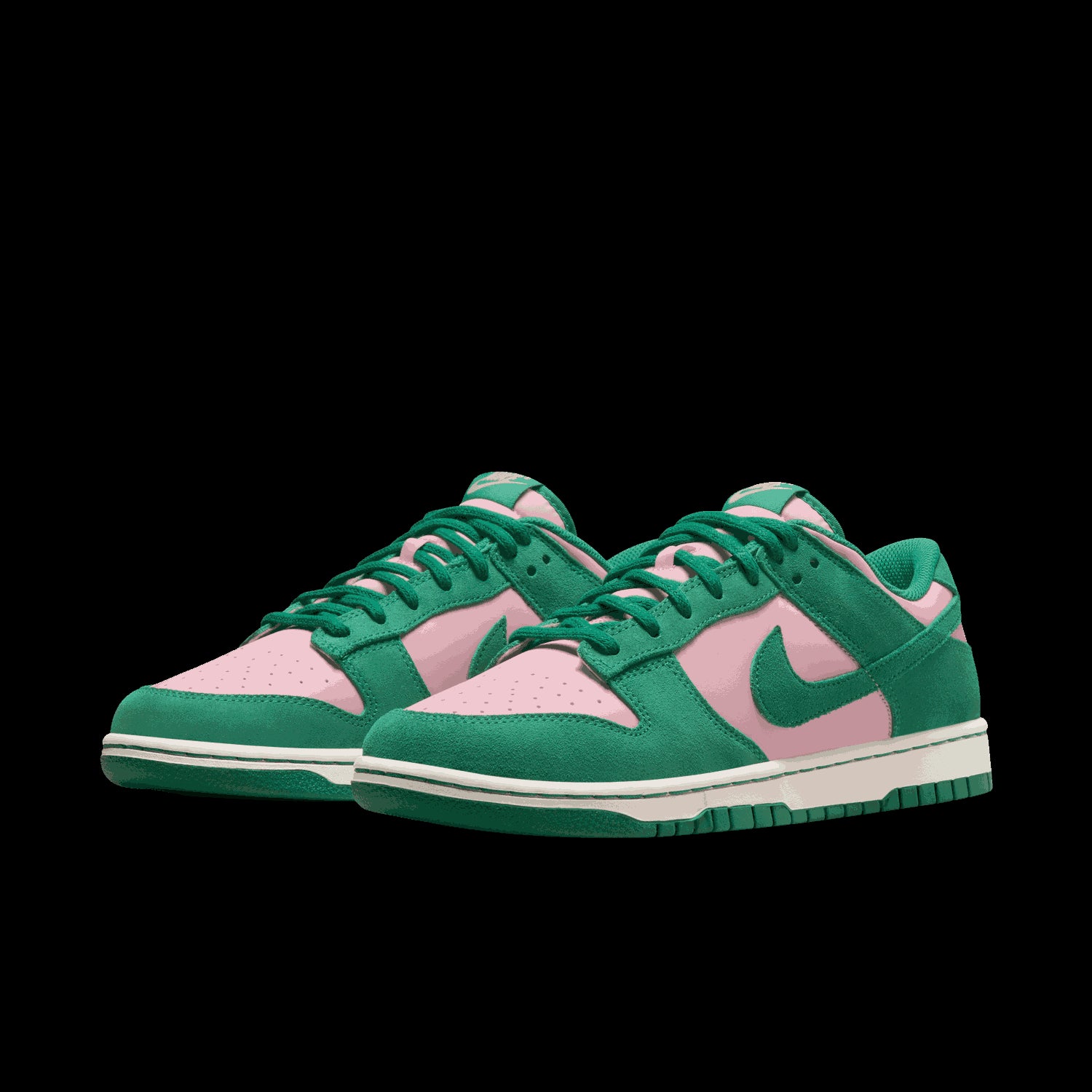 NIKE | DUNK LOW RETRO SE סניקרס  | FOOT LOCKER