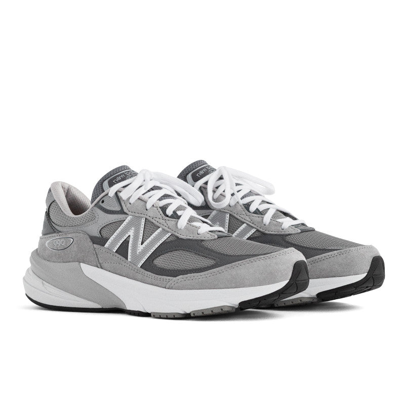 NEW BALANCE | M990 סניקרס  | FOOT LOCKER