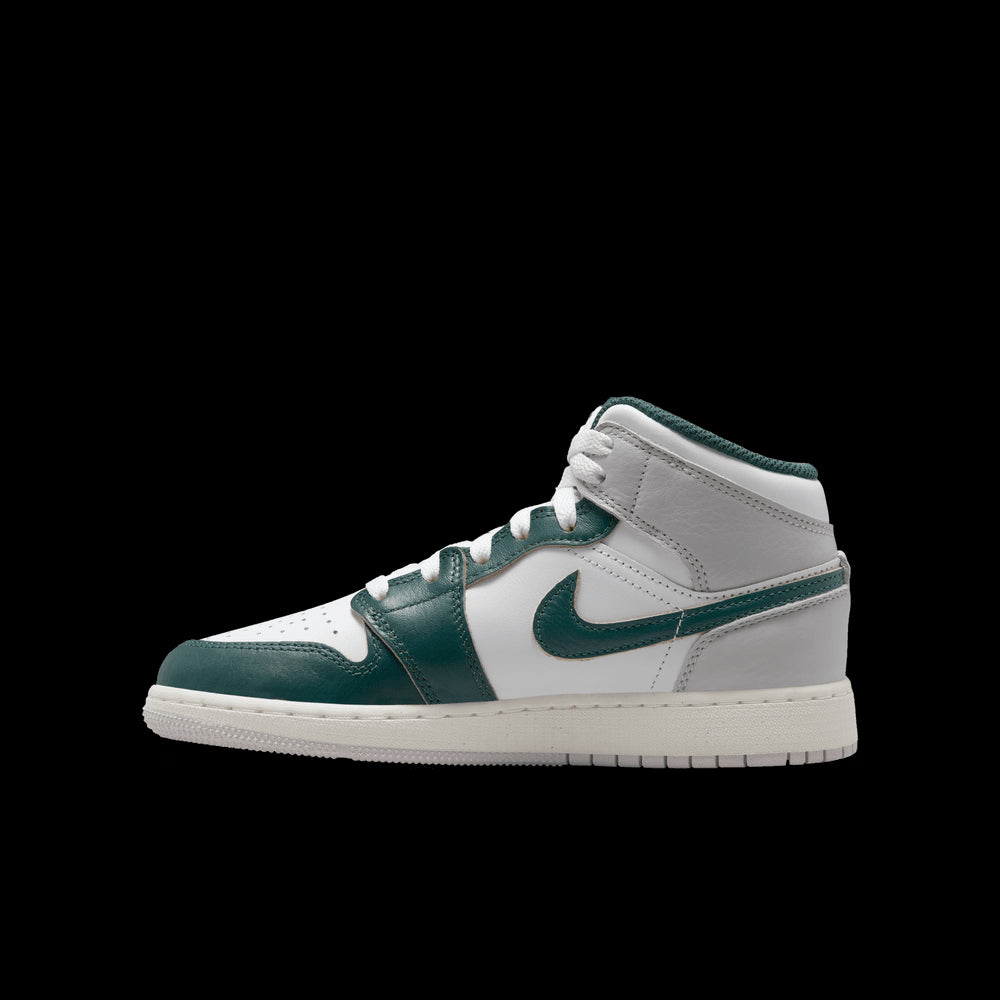 NIKE | AIR JORDAN 1 MID SE סניקרס ל  | FOOT LOCKER