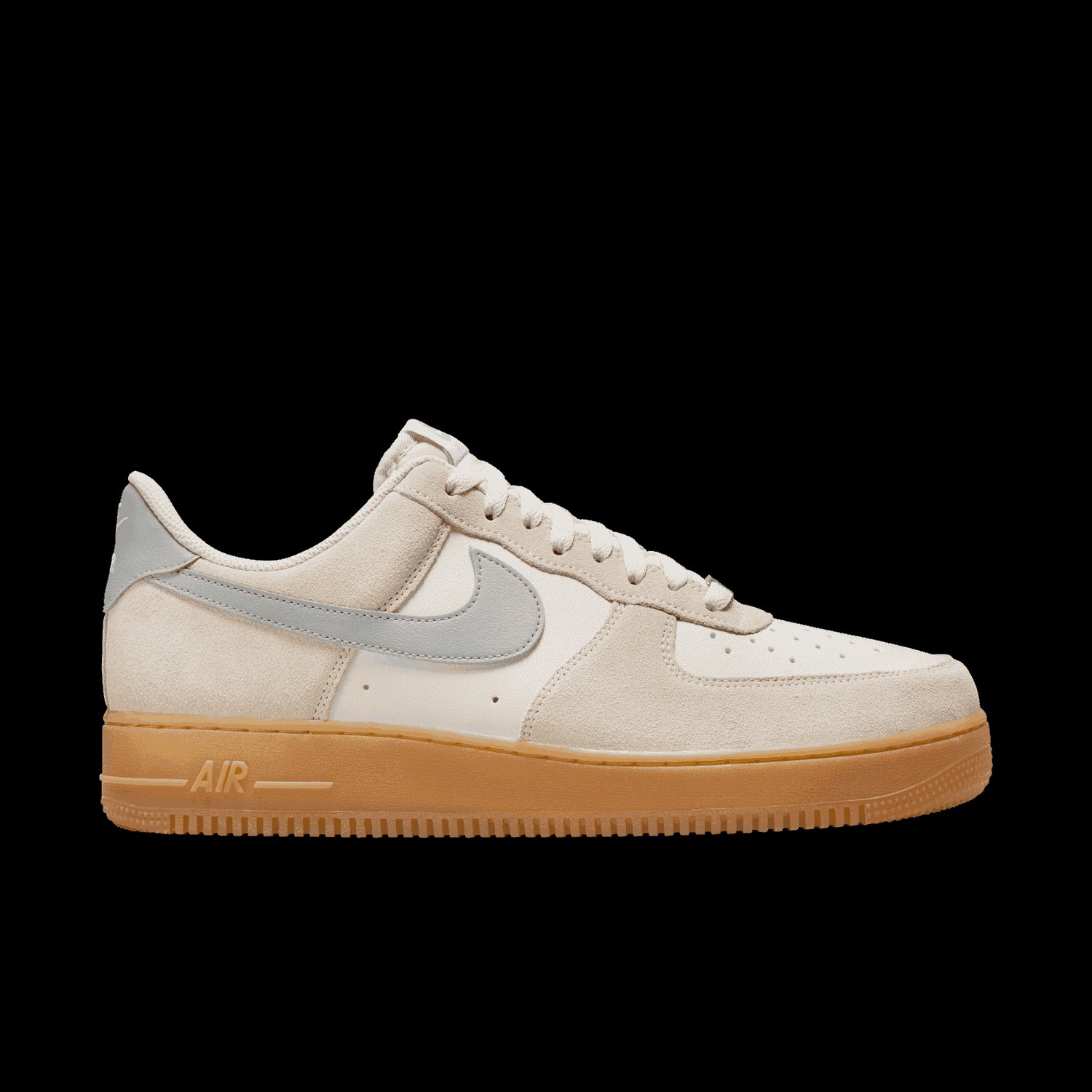  | AIR FORCE 1 07 LV8 סניקרס  | FOOT LOCKER