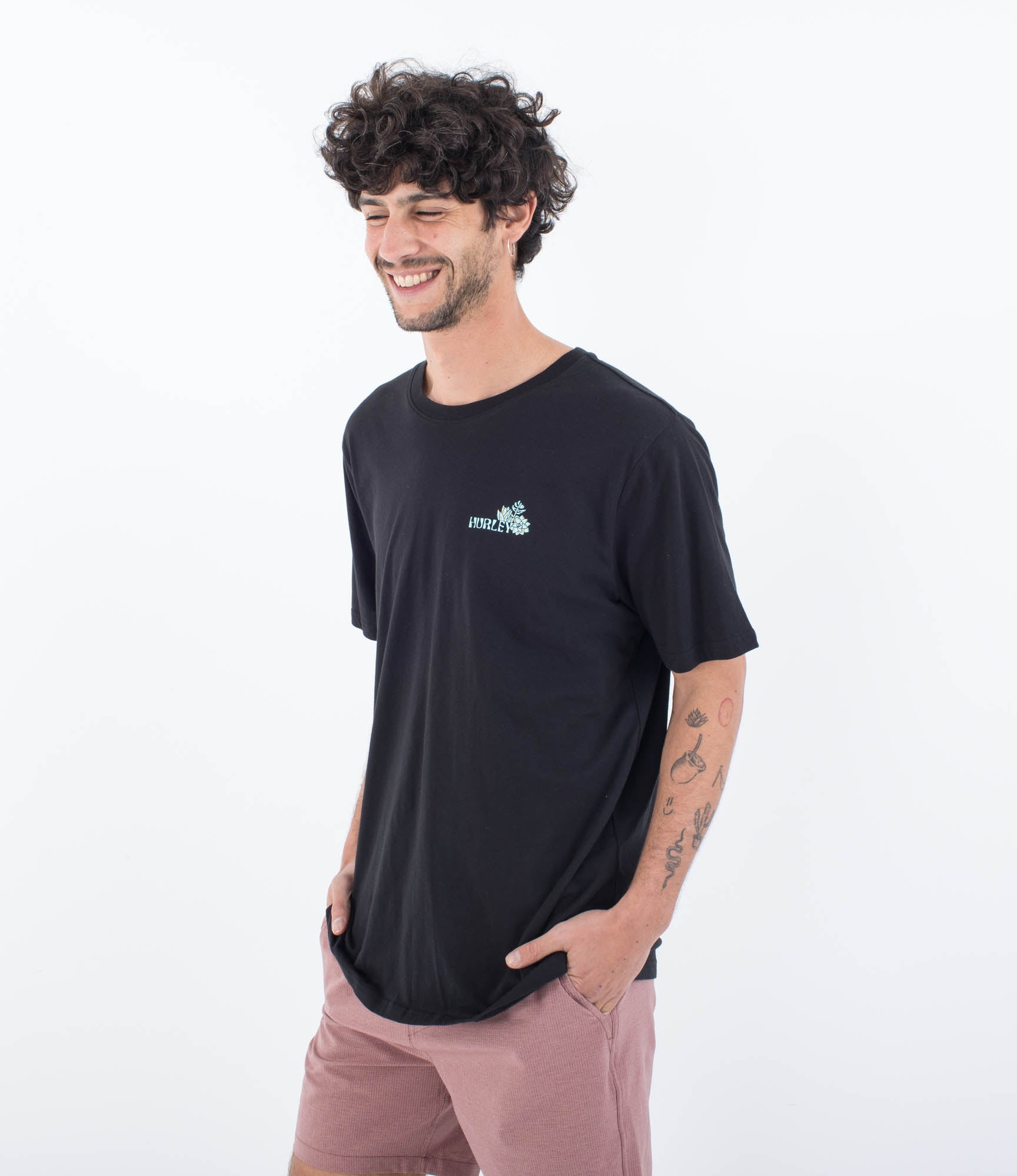 HURLEY | OASIS OF PLEASURE טישרט  | FOOT LOCKER