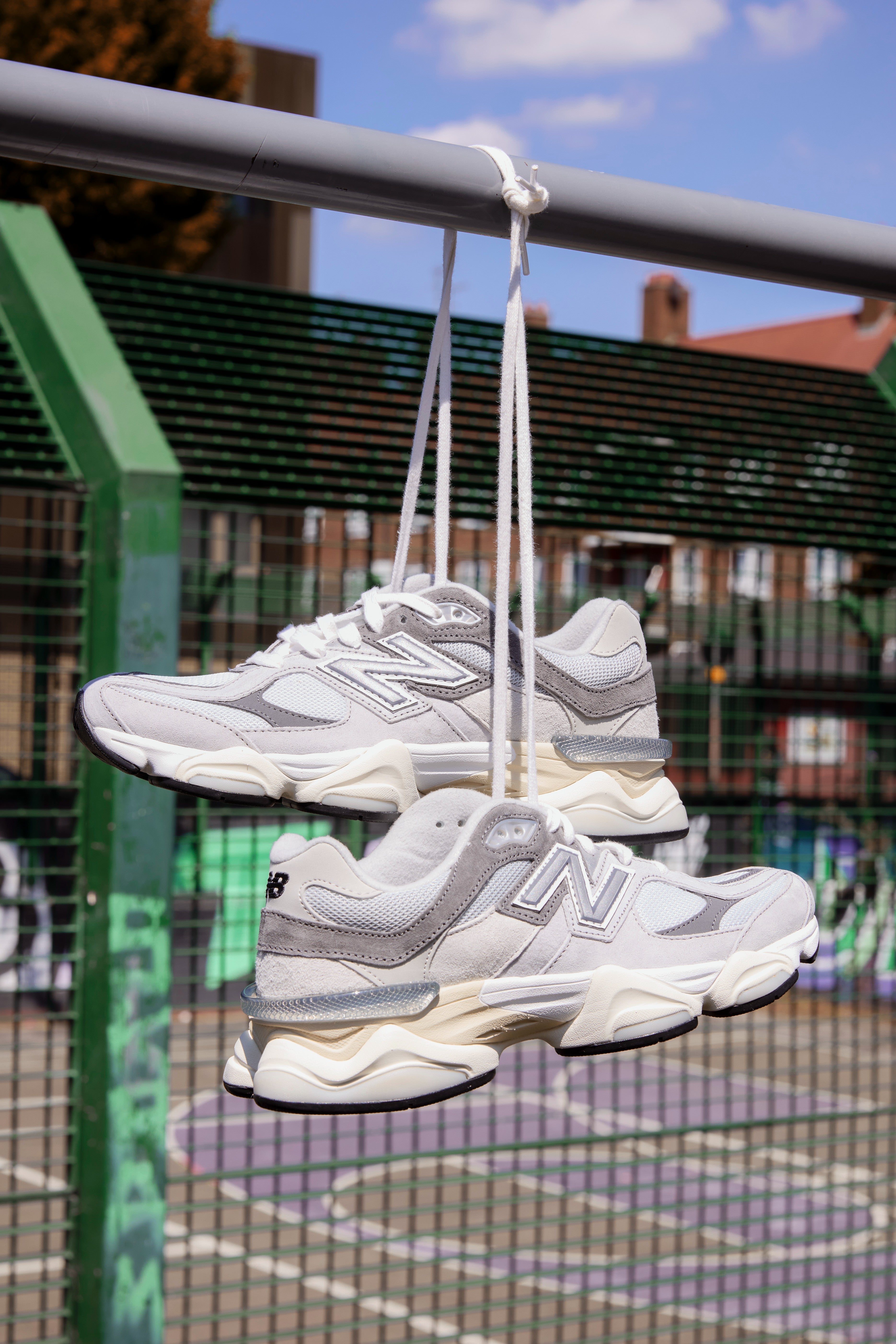 NEW BALANCE