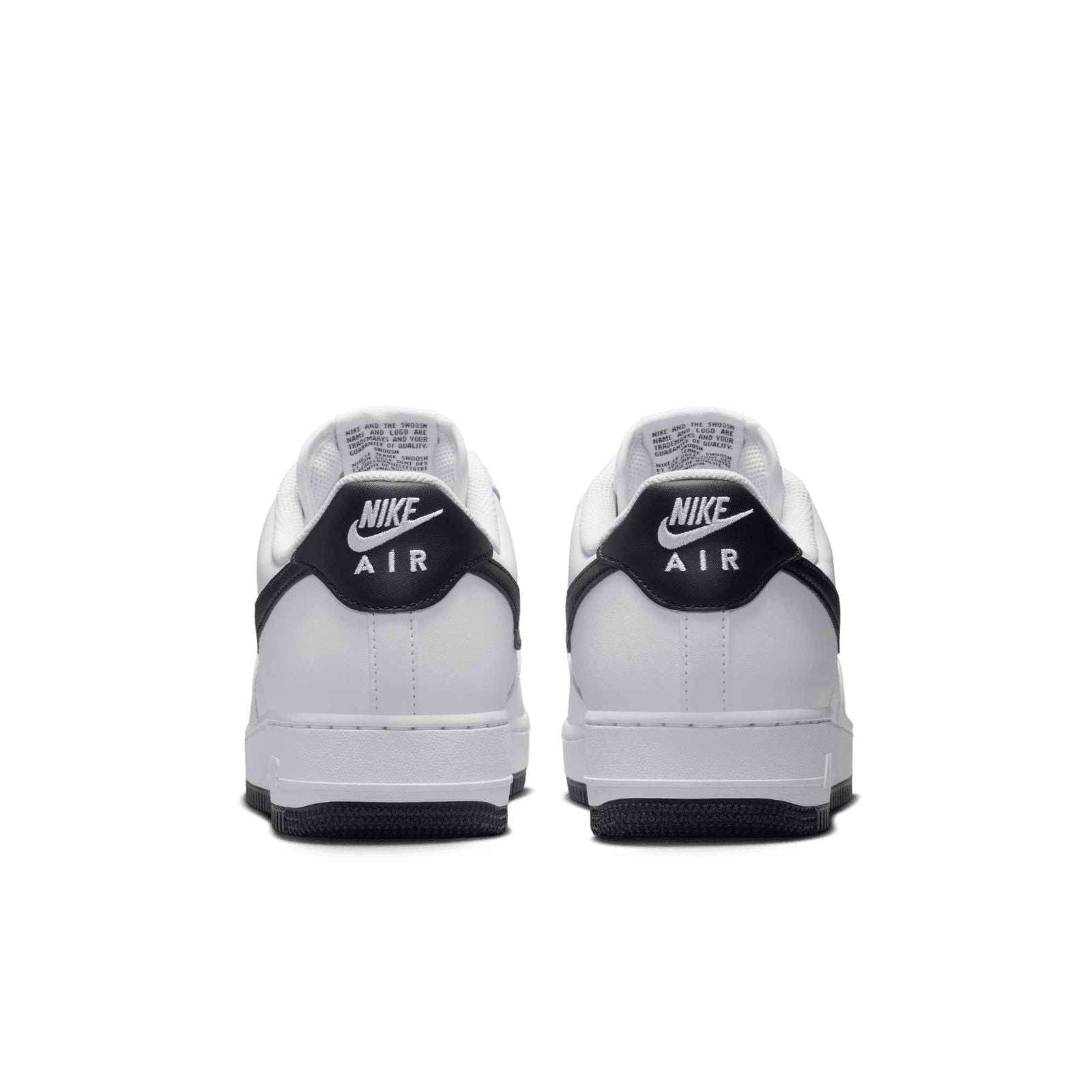 NIKE | AIR FORCE 1 07 סניקרס  | FOOT LOCKER