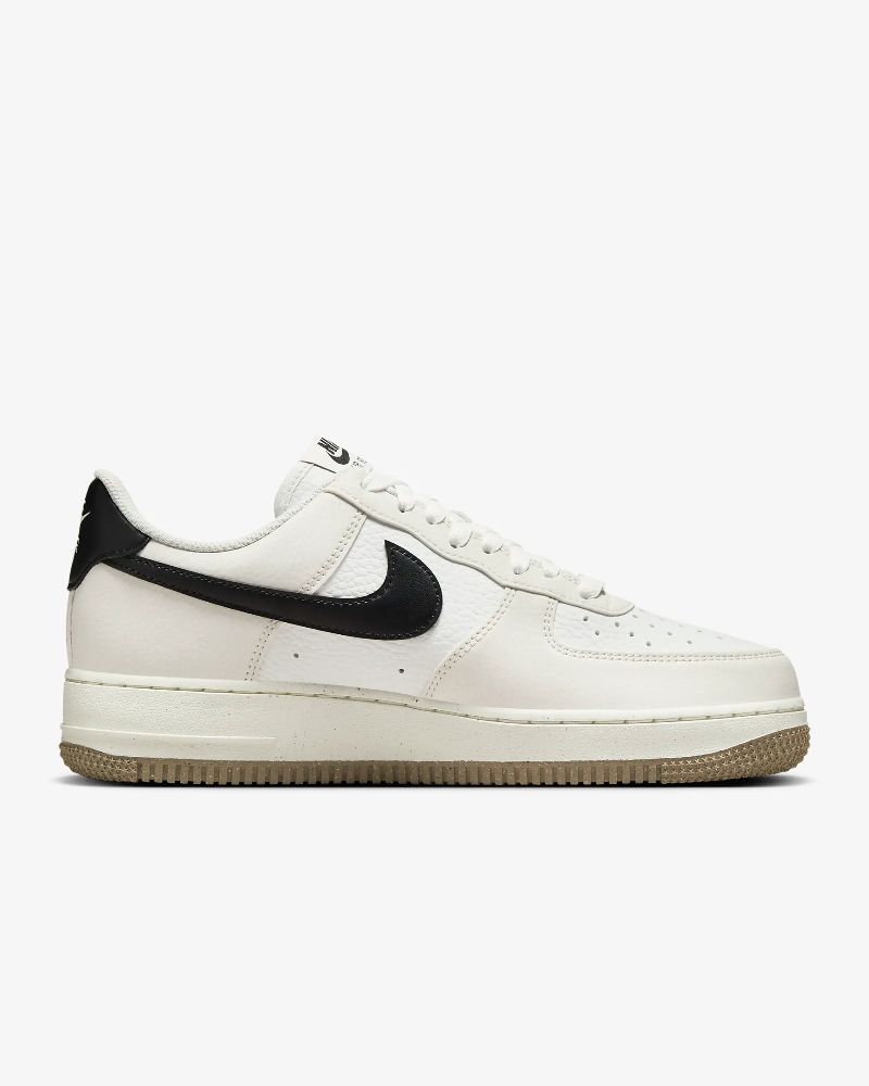 NIKE | AIR FORCE 1 07 סניקרס  | FOOT LOCKER