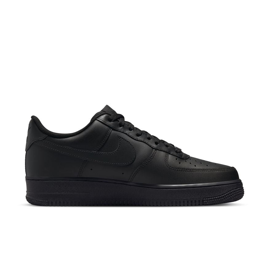 NIKE | AIR FORCE 1 07 סניקרס  | FOOT LOCKER