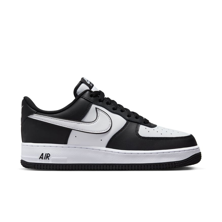 NIKE | AIR FORCE 1 07 סניקרס  | FOOT LOCKER