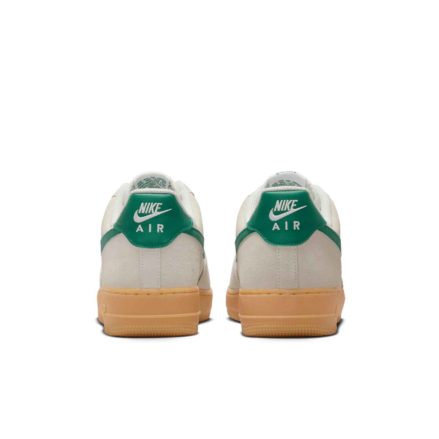 NIKE | AIR FORCE 1 07 LV8 סניקרס  | FOOT LOCKER