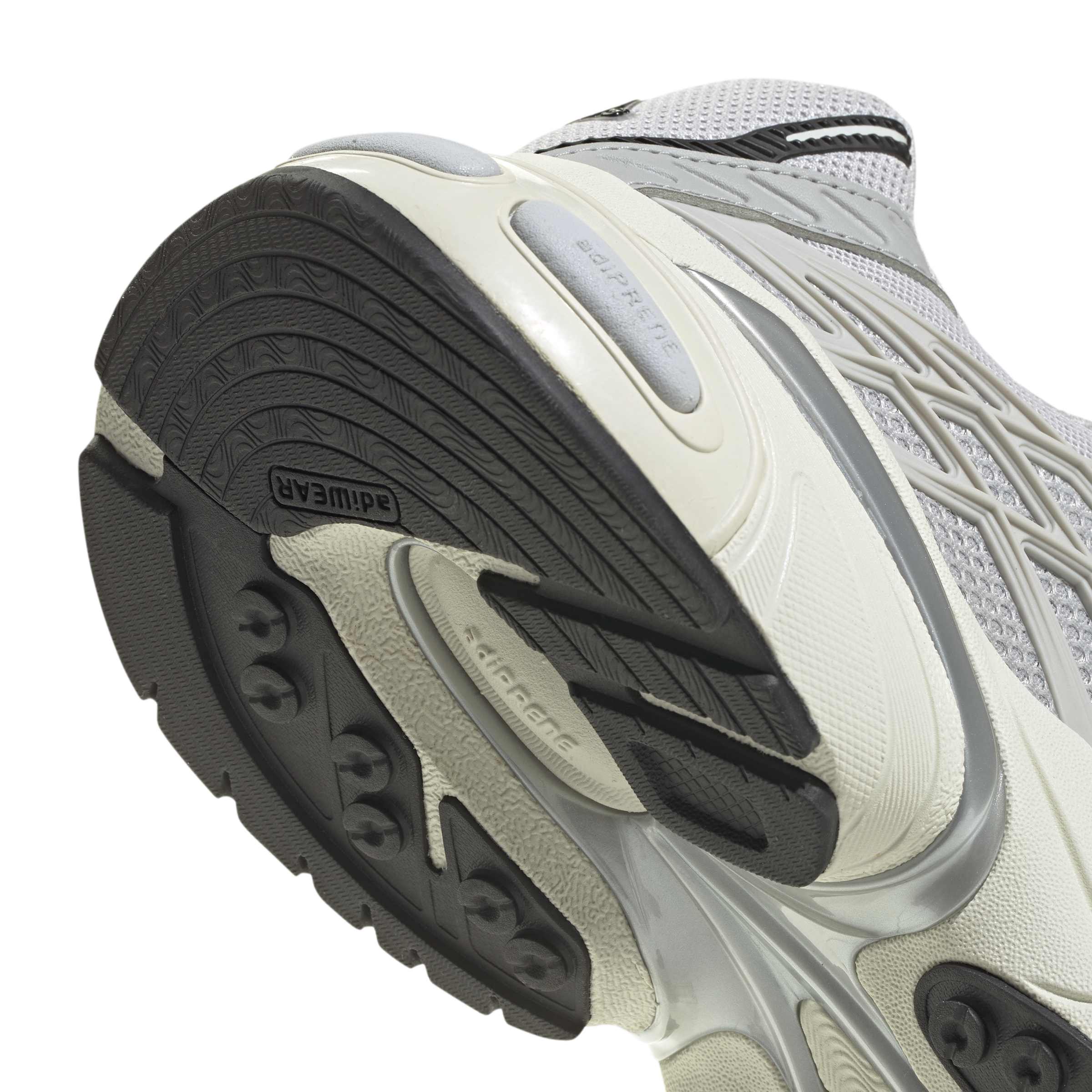 ADISTAR XLG 2.0 סניקרס