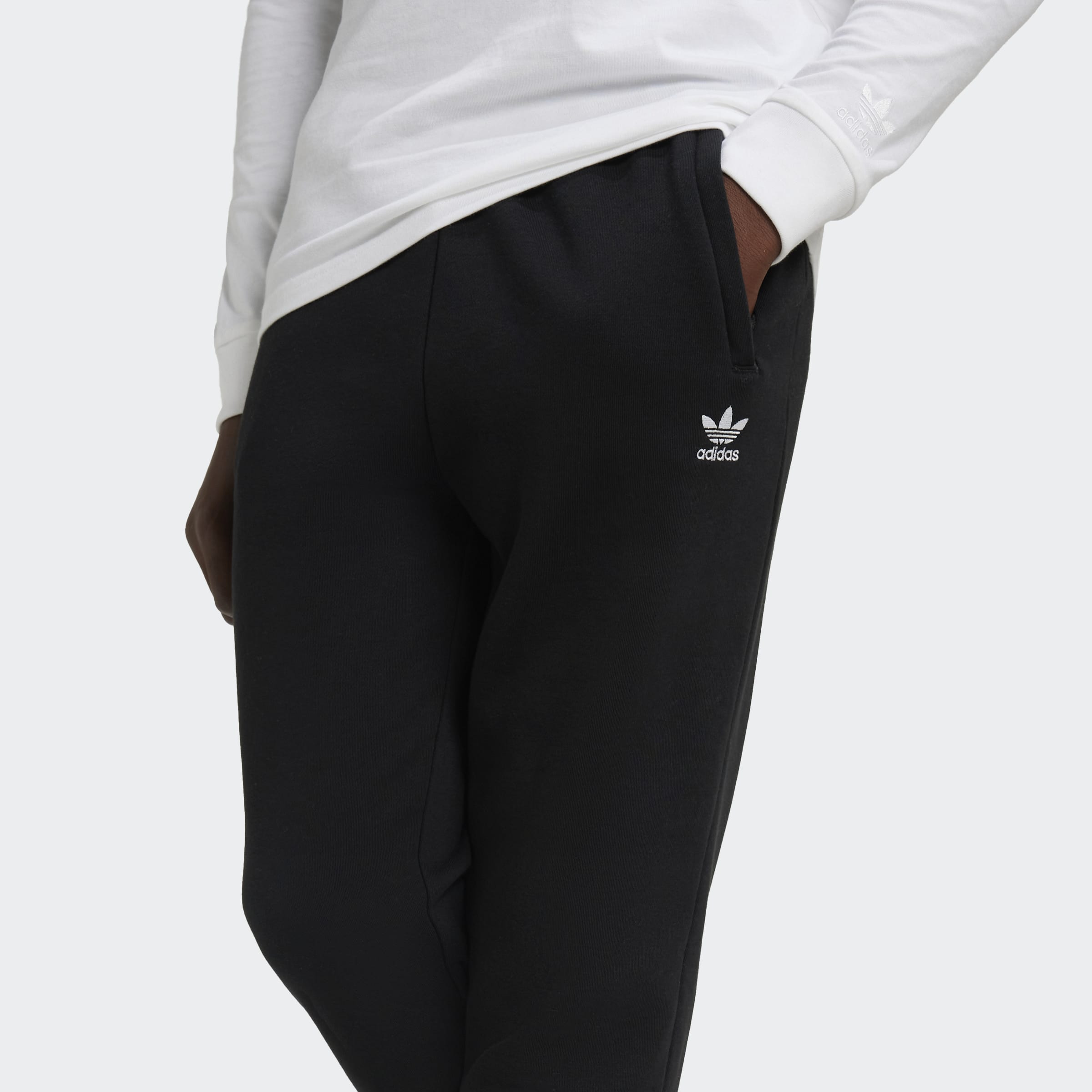 Joggers מכנסיים