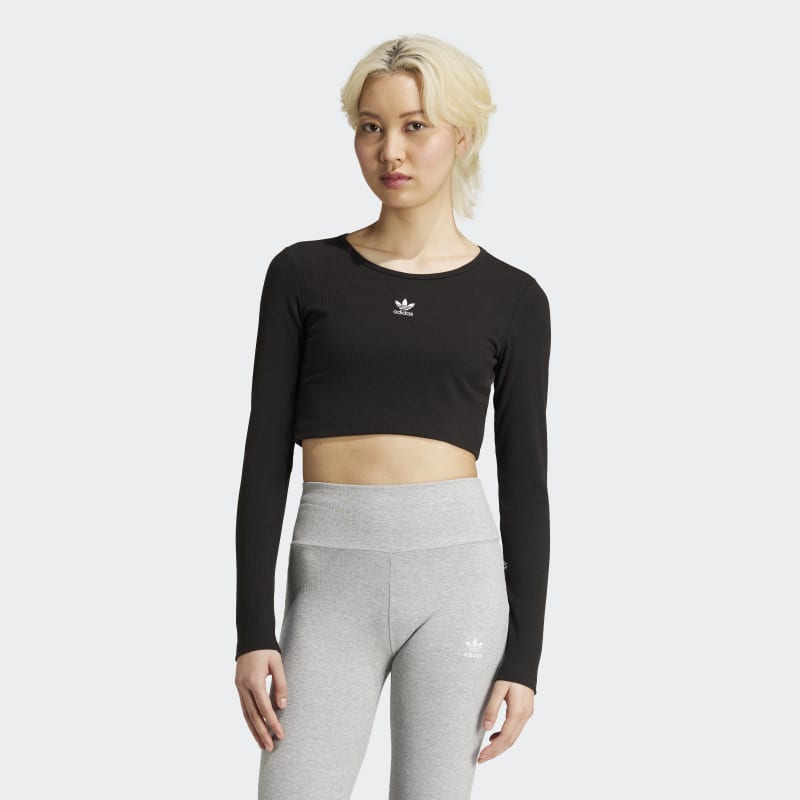 ESSENTIALS RIBBED CROP חולצה