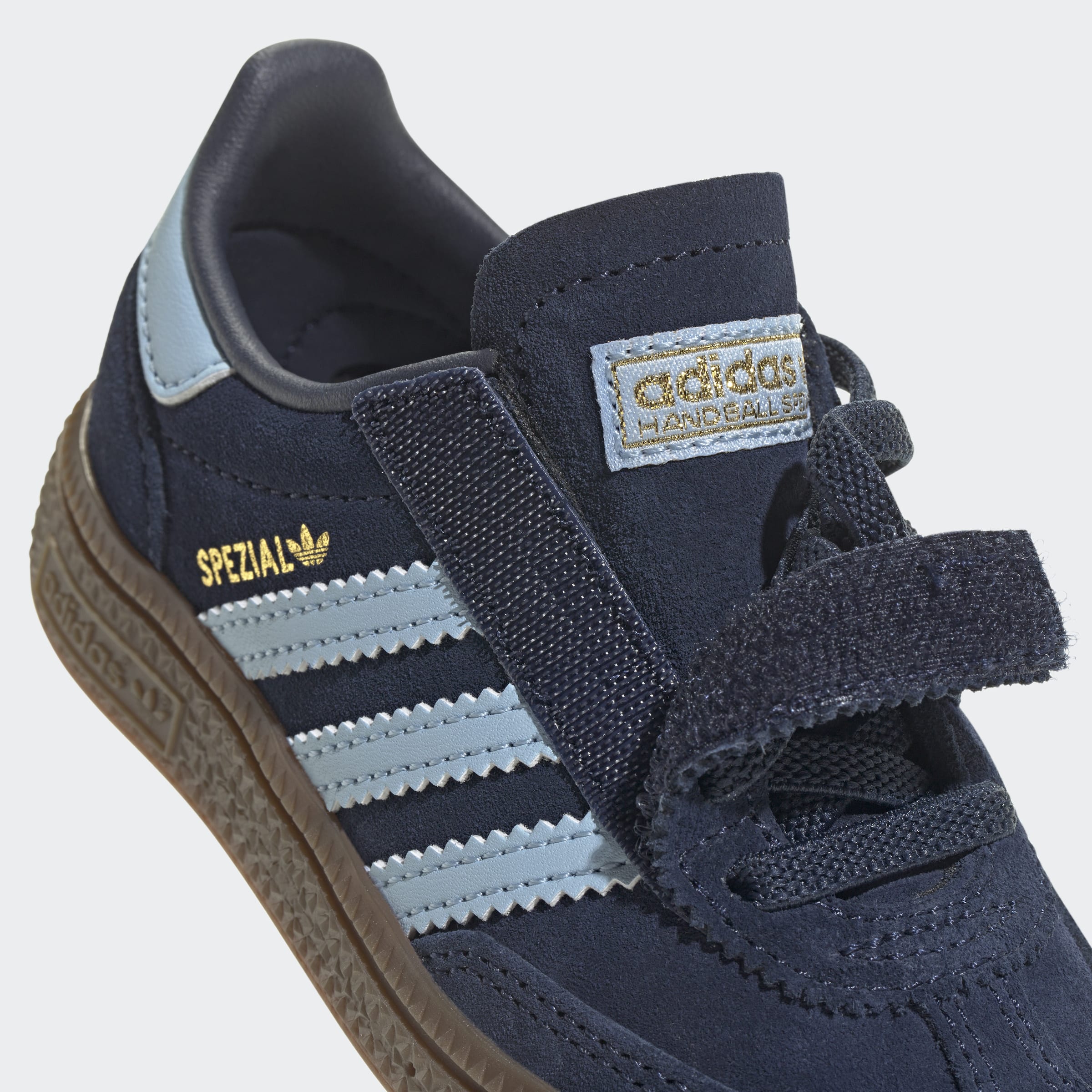 HANDBALL SPEZIAL סניקרס