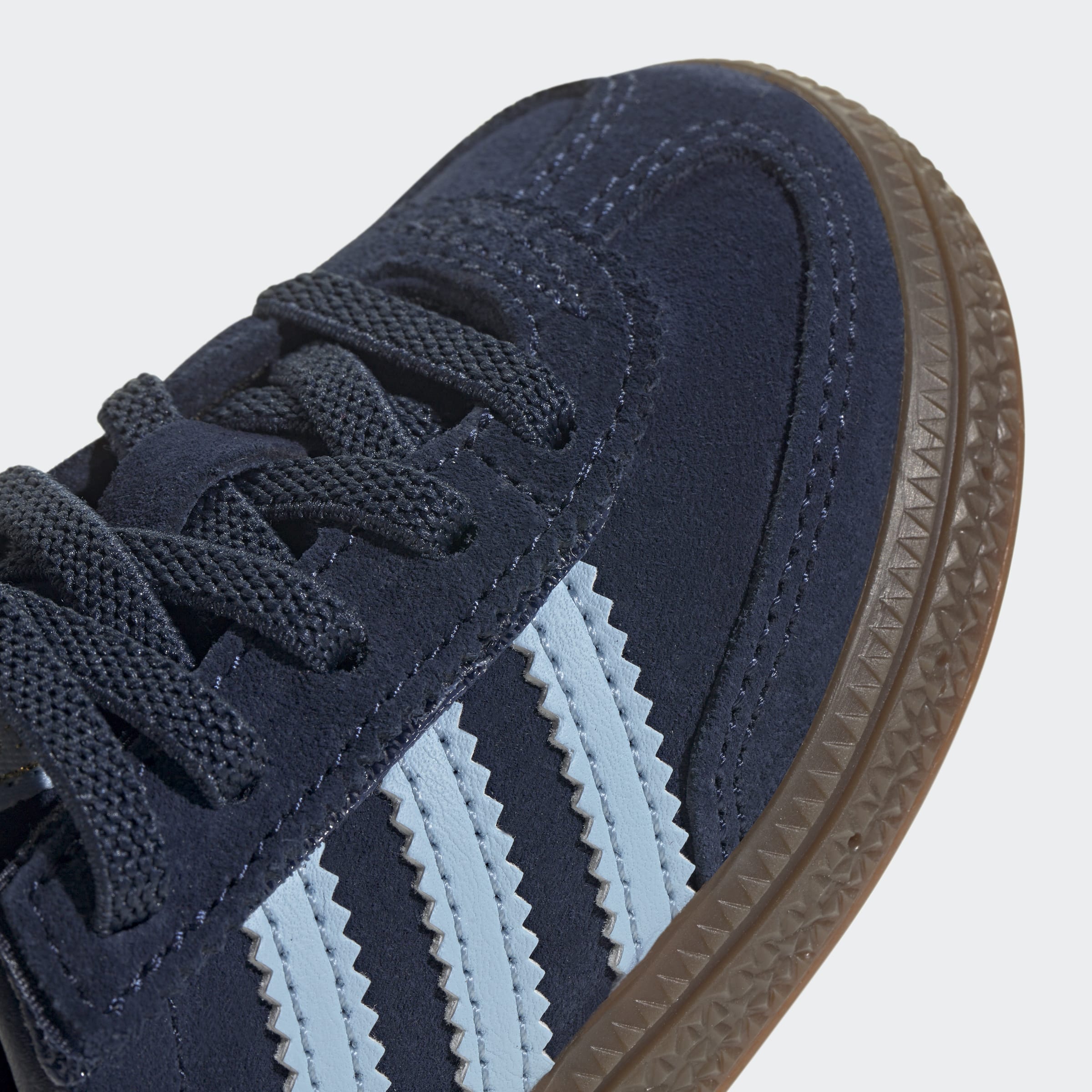 HANDBALL SPEZIAL סניקרס