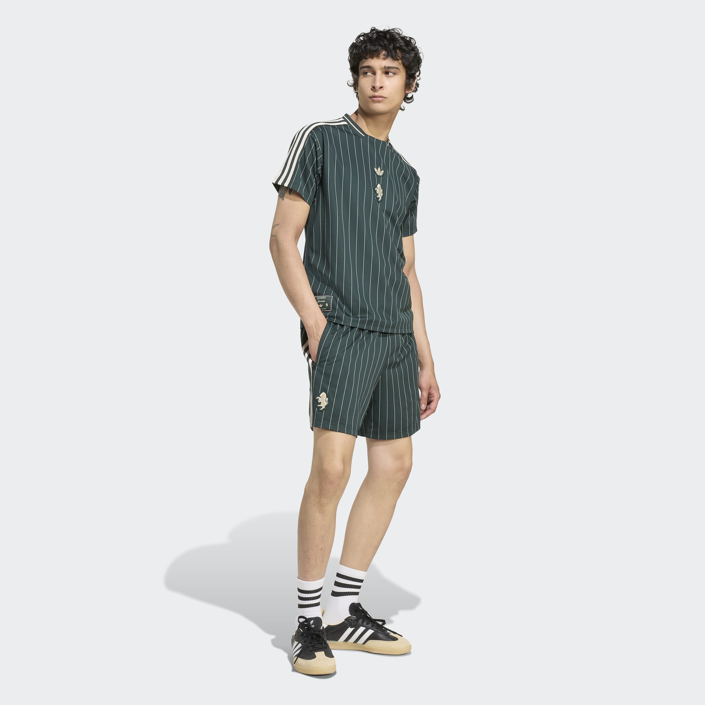 Juventus Terrace Icons טי שירט