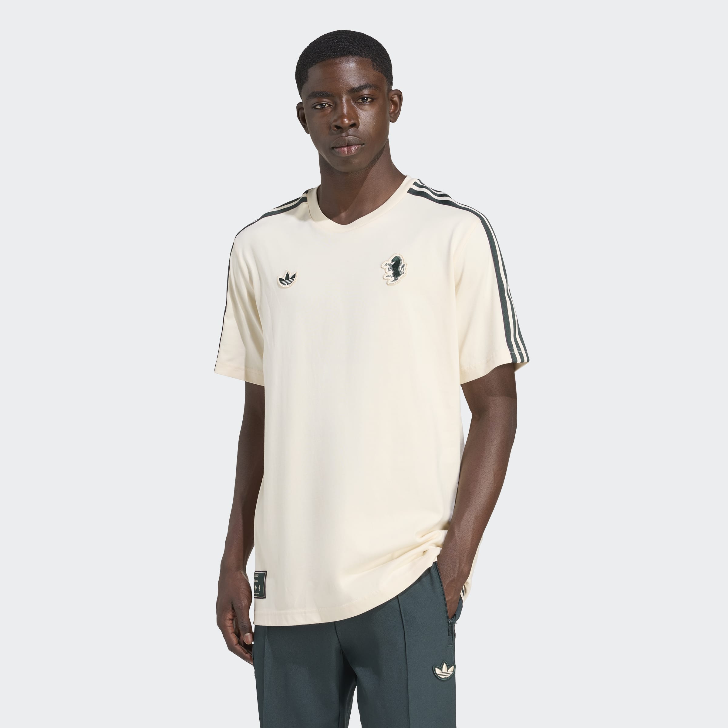 Juventus Terrace Icons טי שירט
