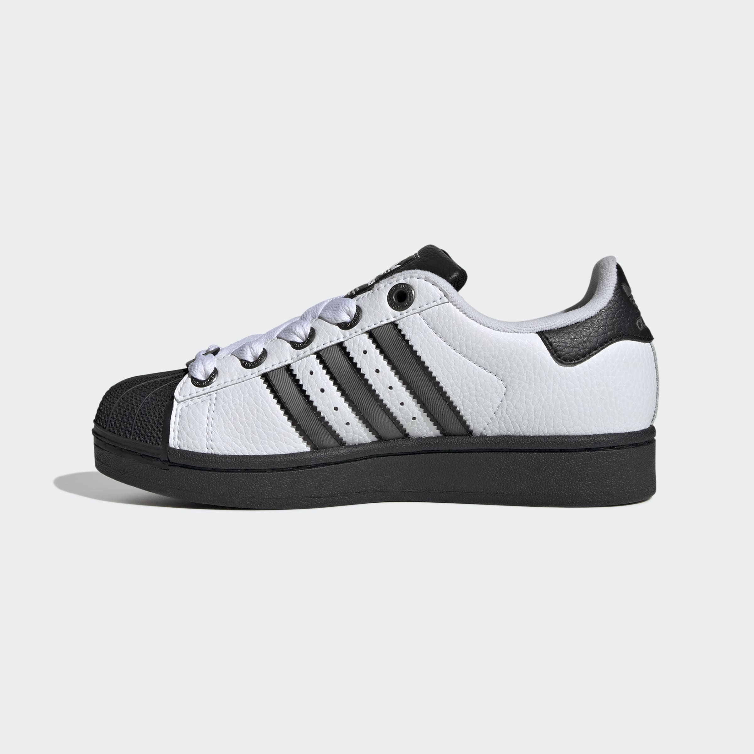 SUPERSTAR II סניקרס
