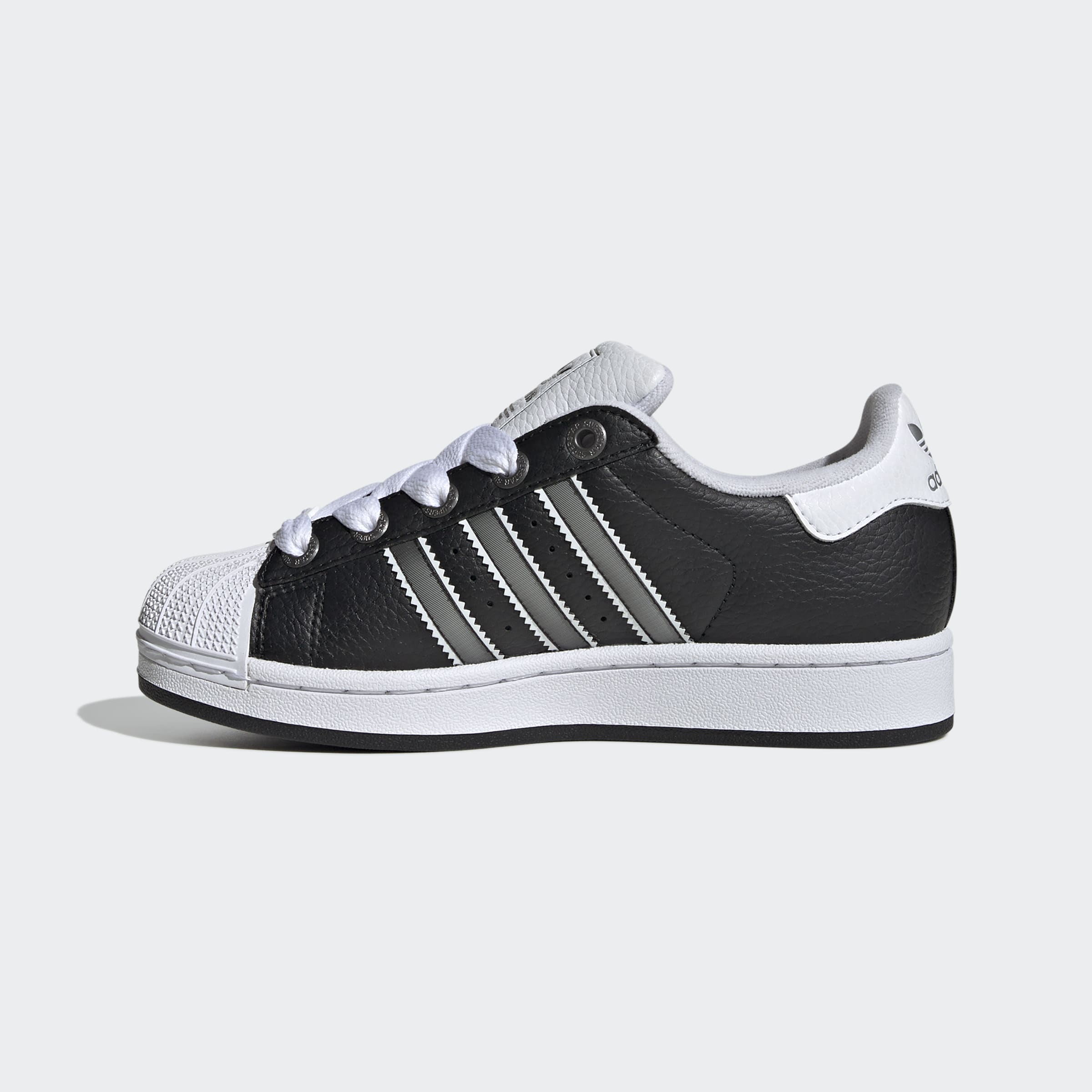 SUPERSTAR II סניקרס