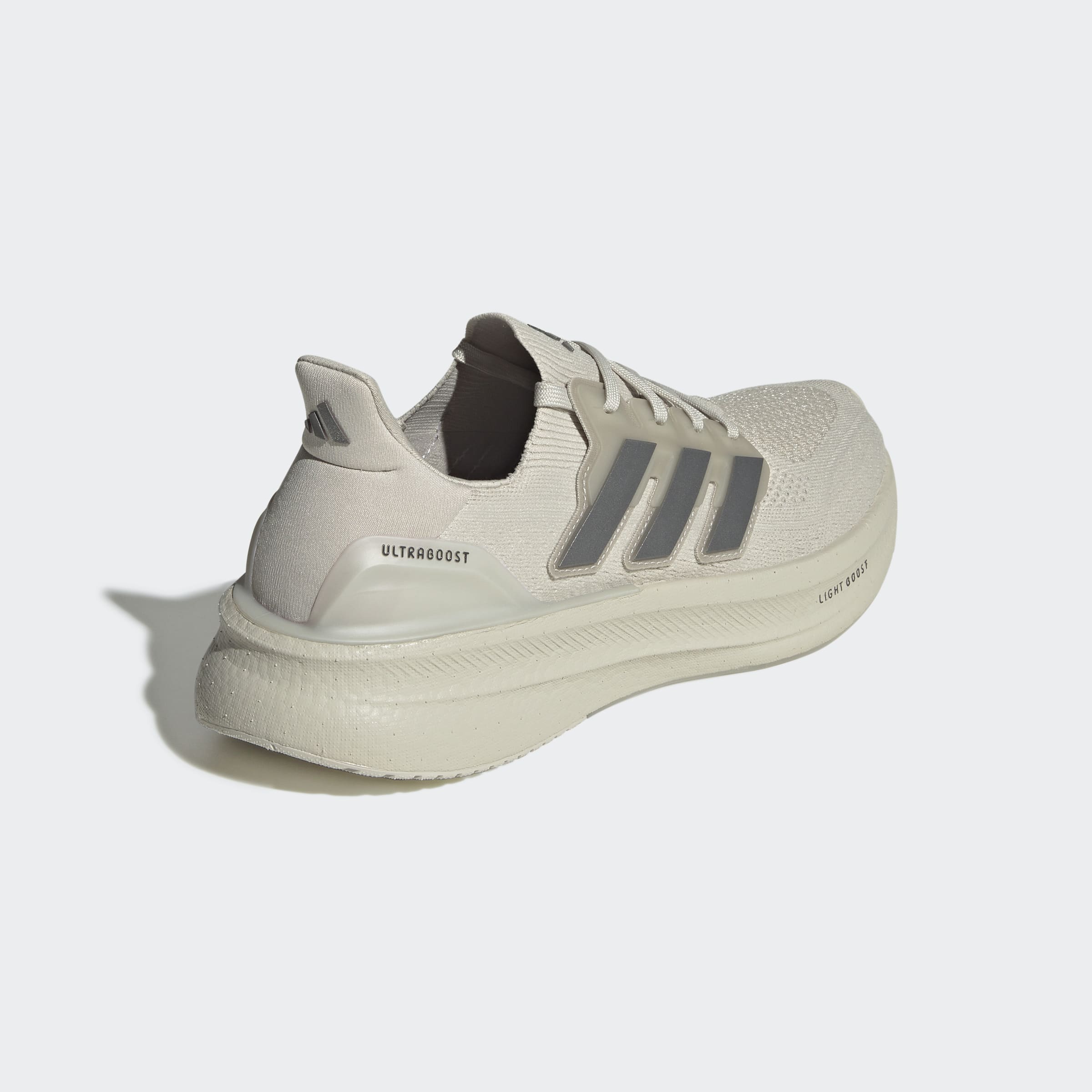 ULTRABOOST 5 נעלי ספורט