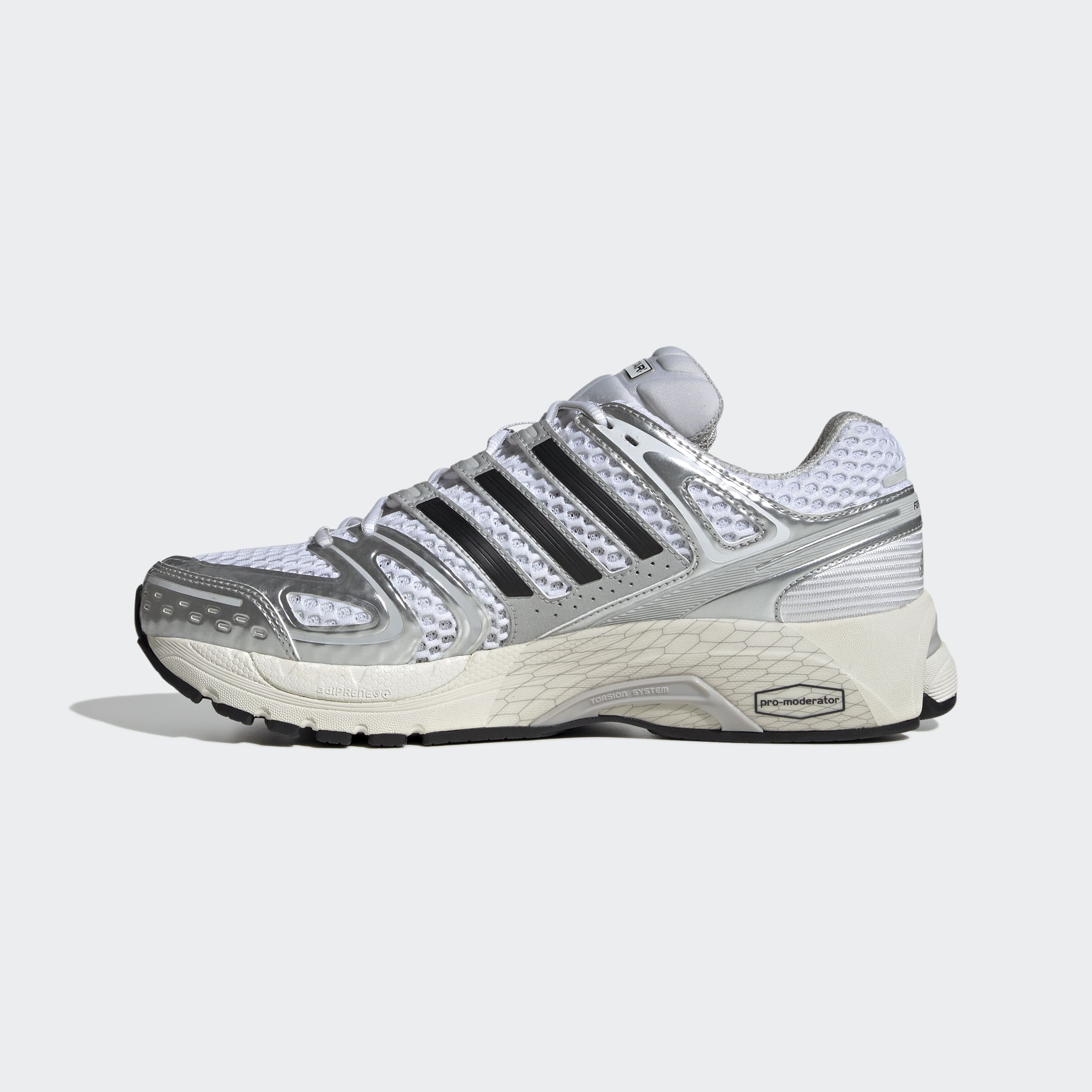 ADISTAR CONTROL 5 סניקרס