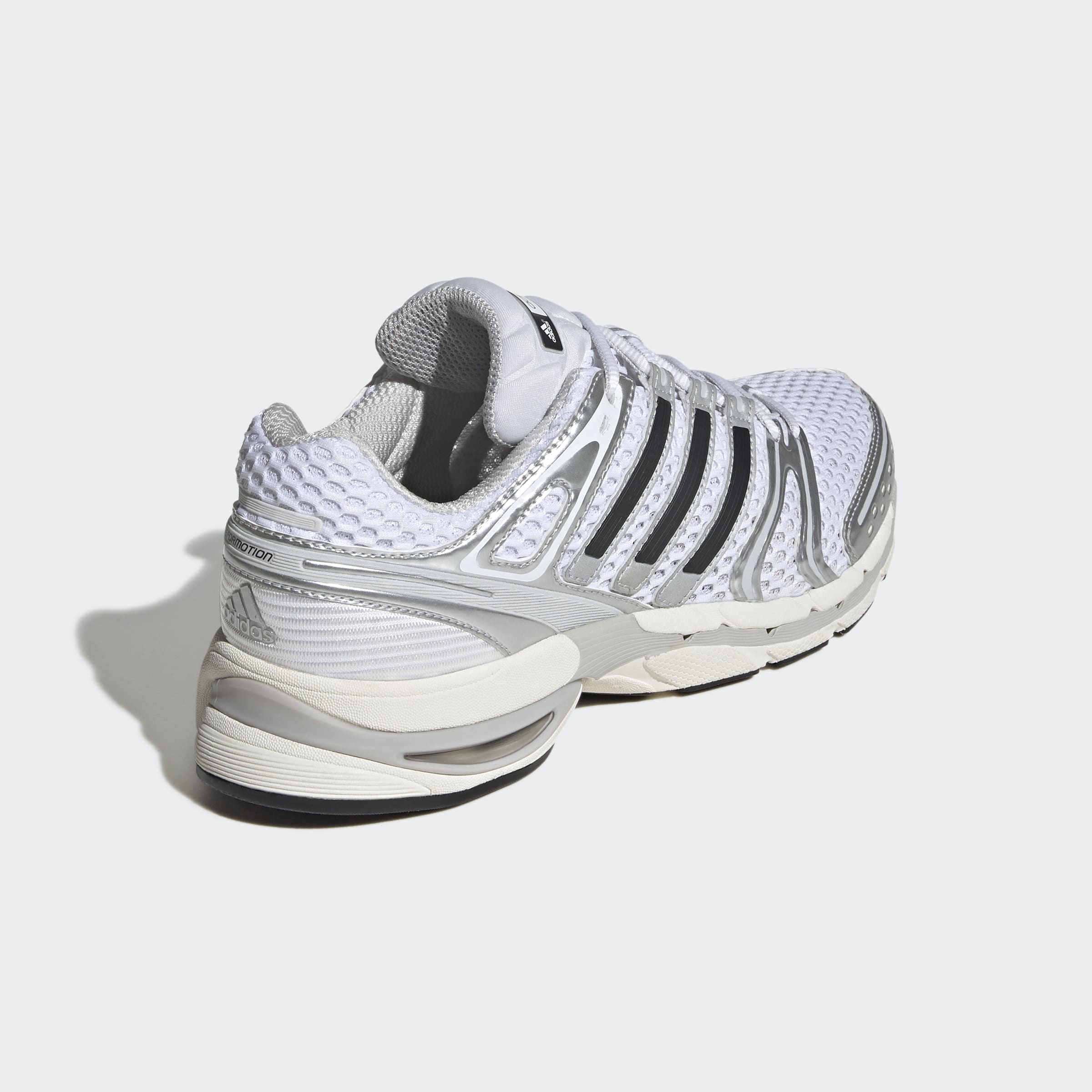 ADISTAR CONTROL 5 סניקרס