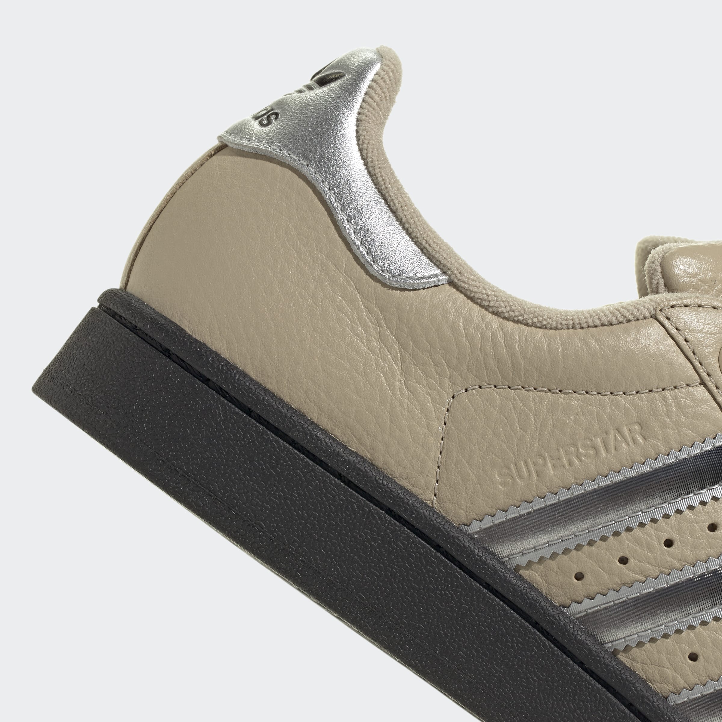 SUPERSTAR II סניקרס