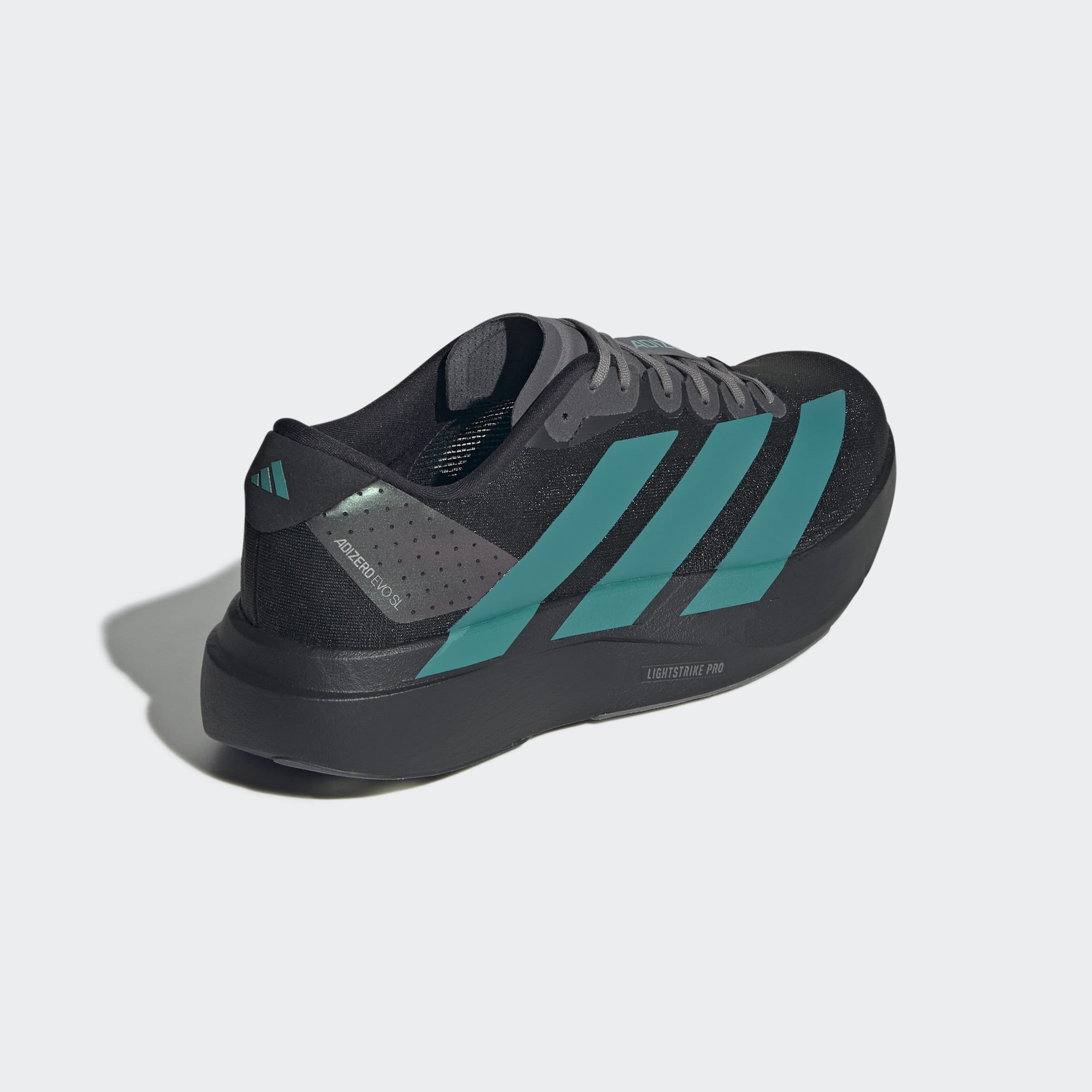 ADIZERO EVO סניקרס