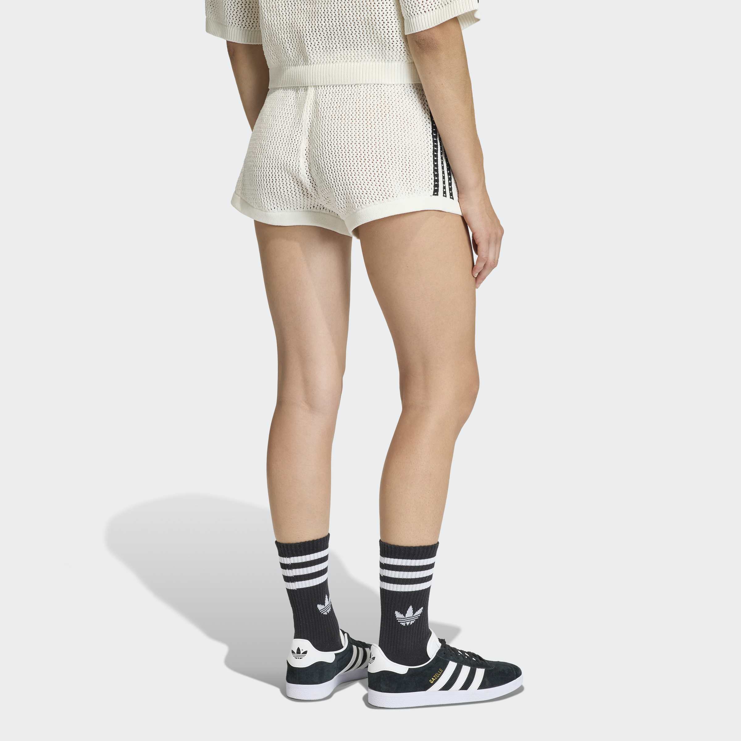 KNITTED CROCHET שורטס