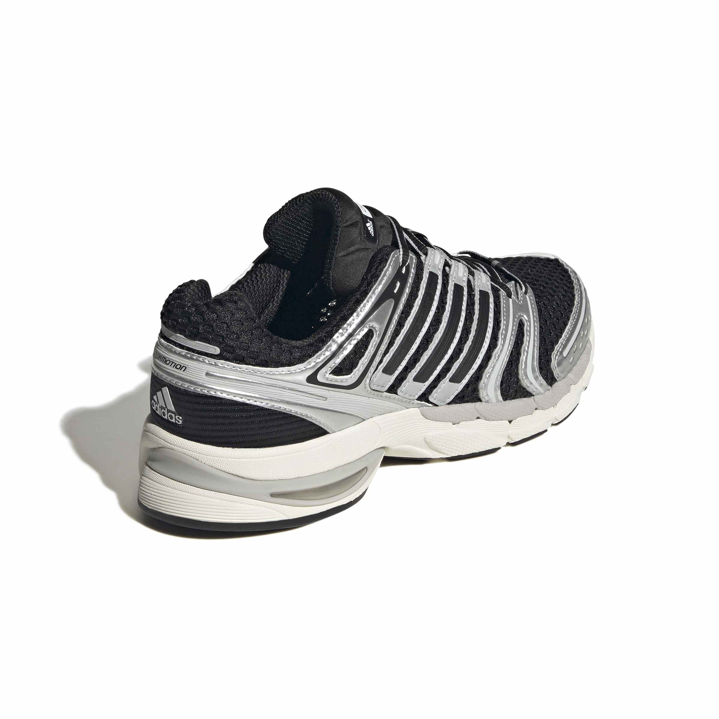 ADISTAR CONTROL 5 סניקרס