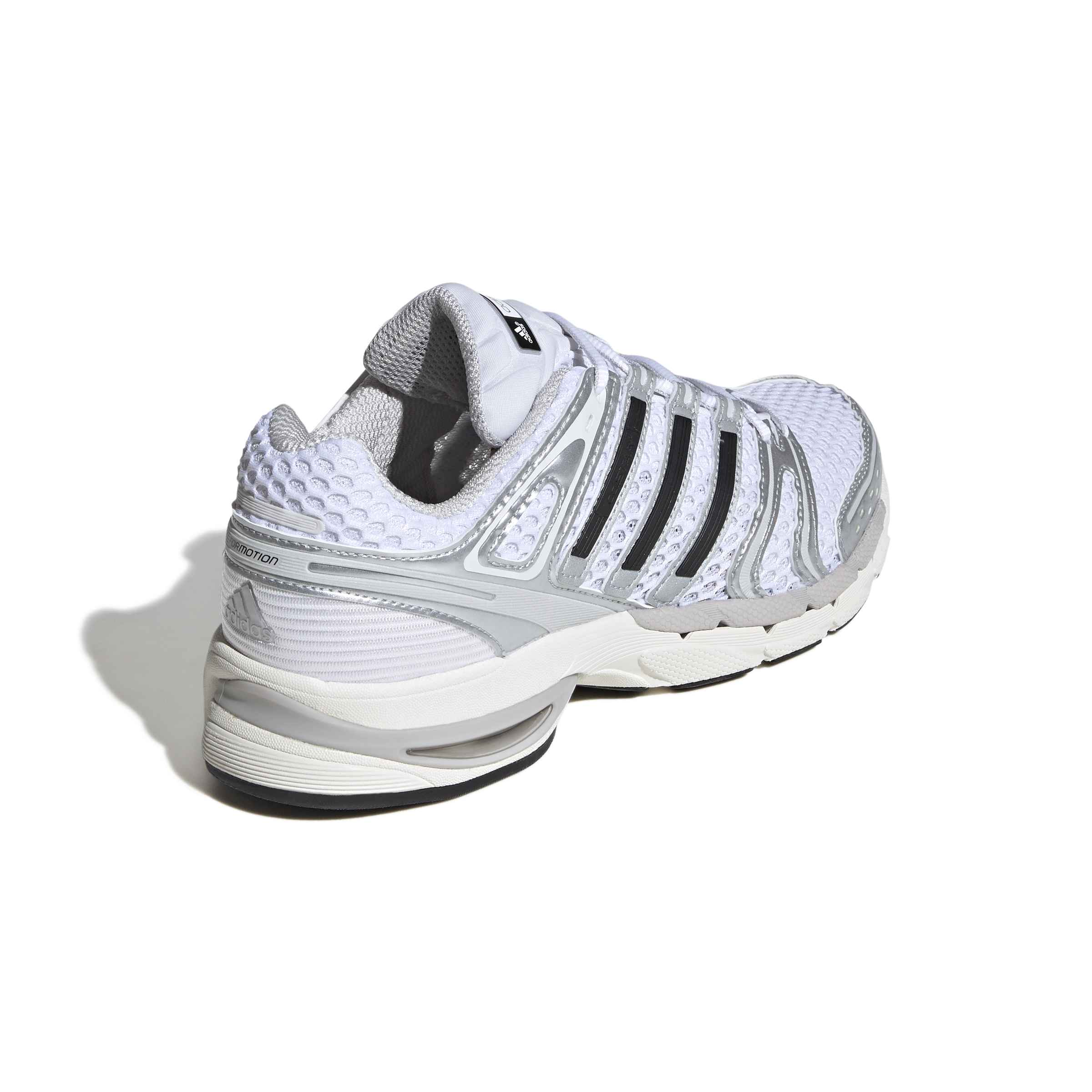 ADISTAR CONTROL 5 סניקרס