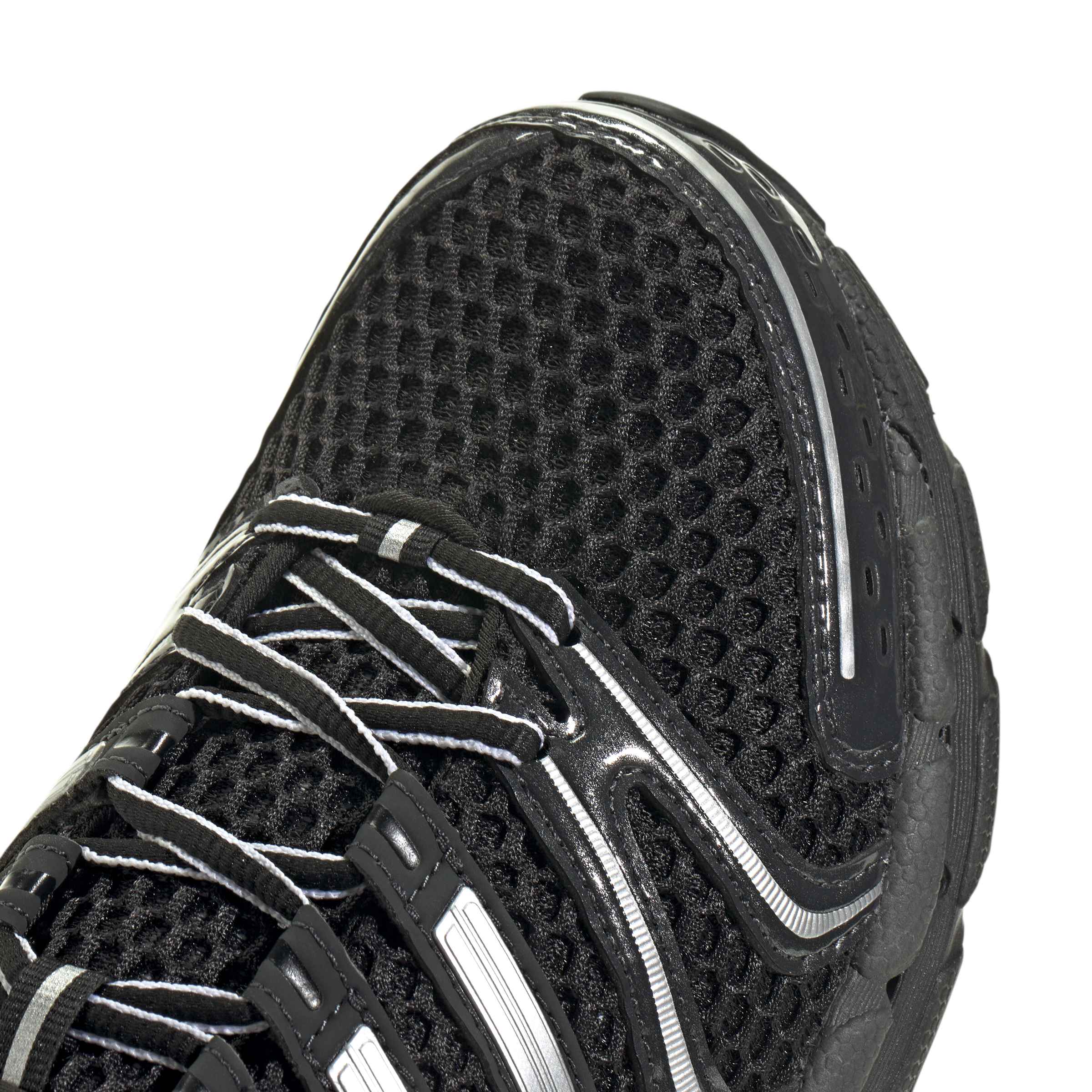ADISTAR CONTROL 5 סניקרס