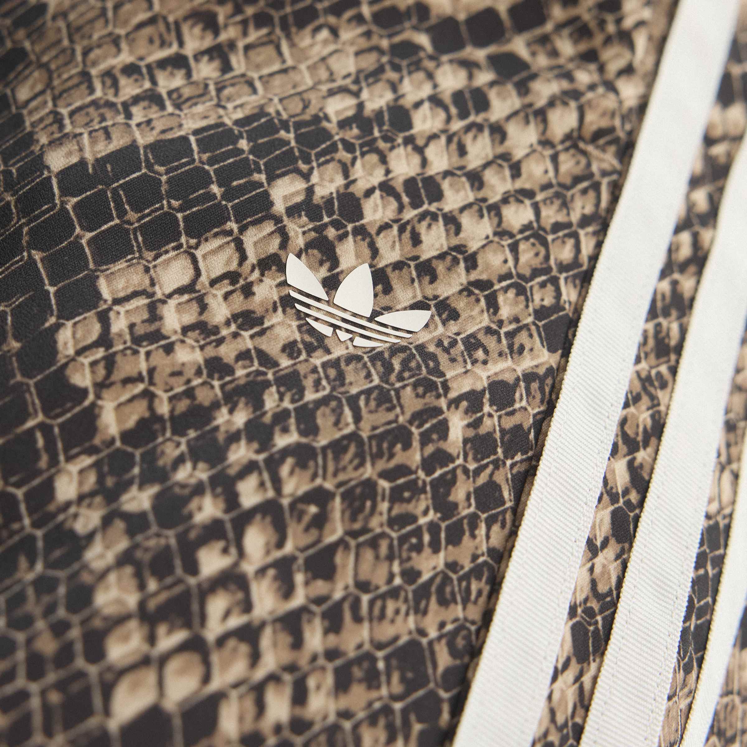 Satin Snake Print Wide Leg Track מכנס ארוך