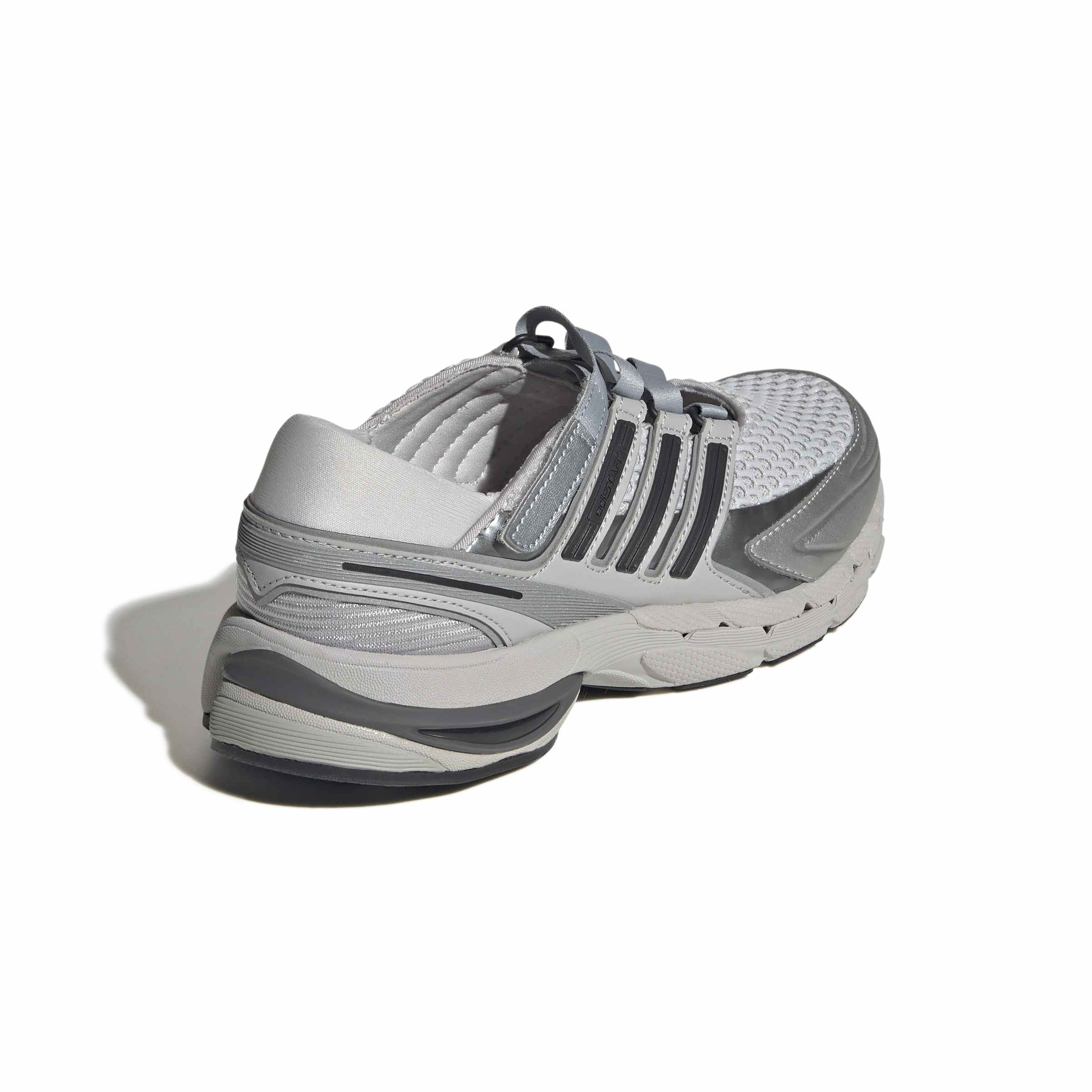 ADISTAR CONTROL 5 סניקרס