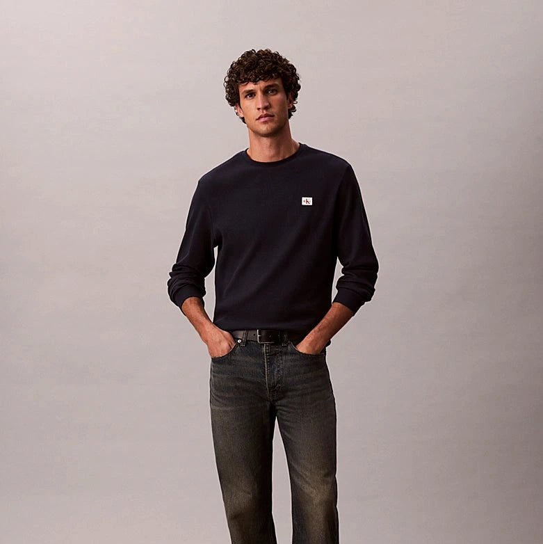 WAFFLE BADGE CREWNECK סווטשירט