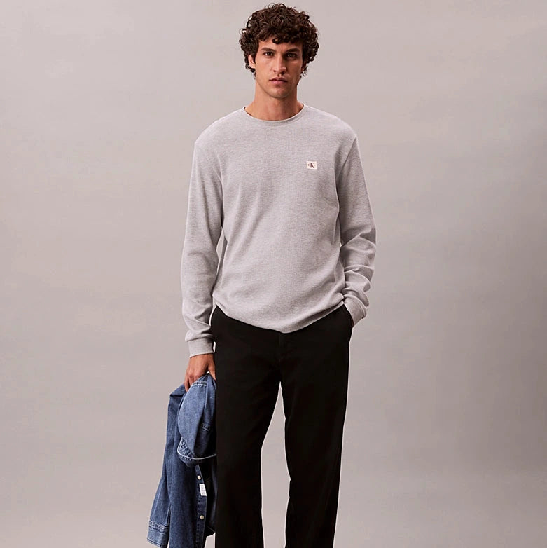 WAFFLE BADGE CREWNECK סווטשירט