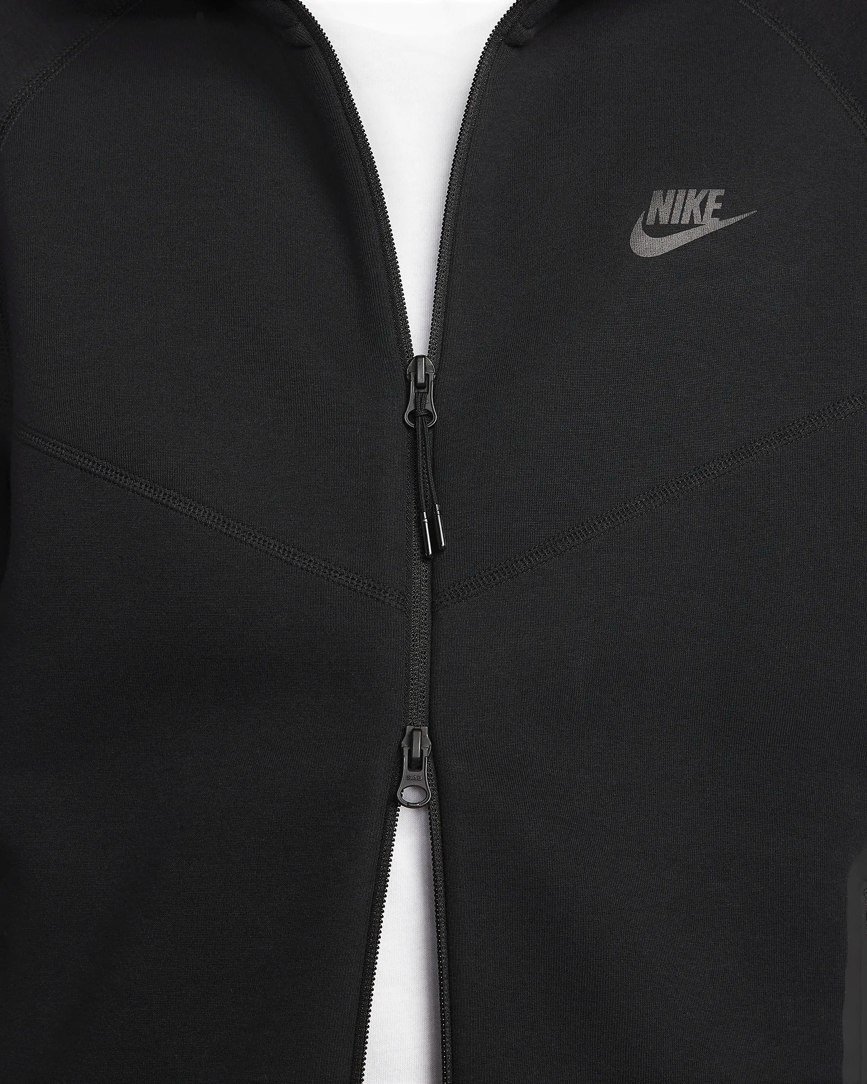 SPORTSWEAR TECH FLEECE WINDRUNNER