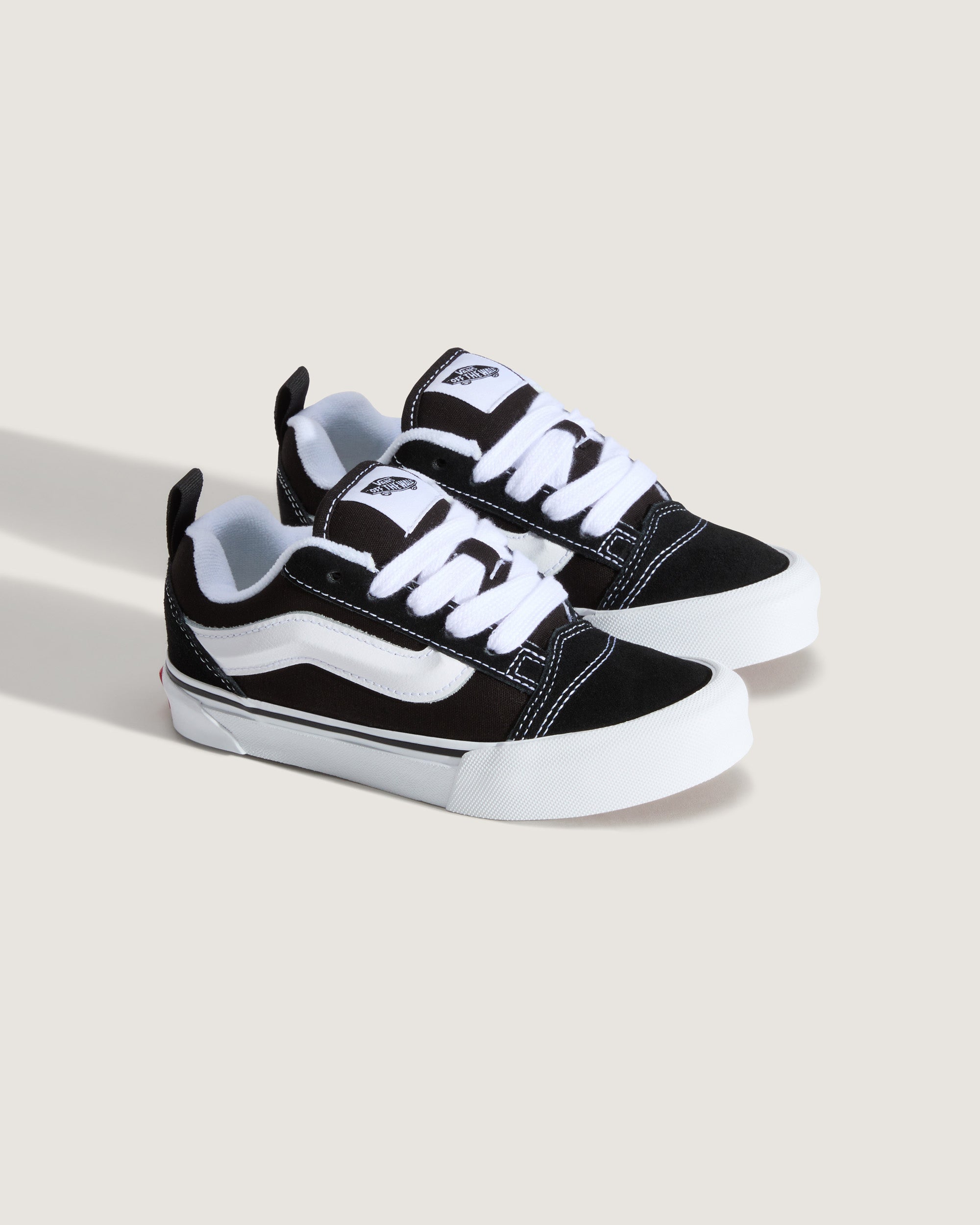 KNU SKOOL BLACK TRUE WHITE סניקרס ילדים