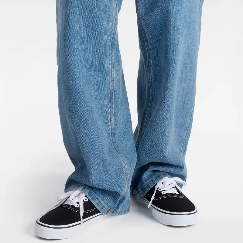 UA Authentic סניקרס