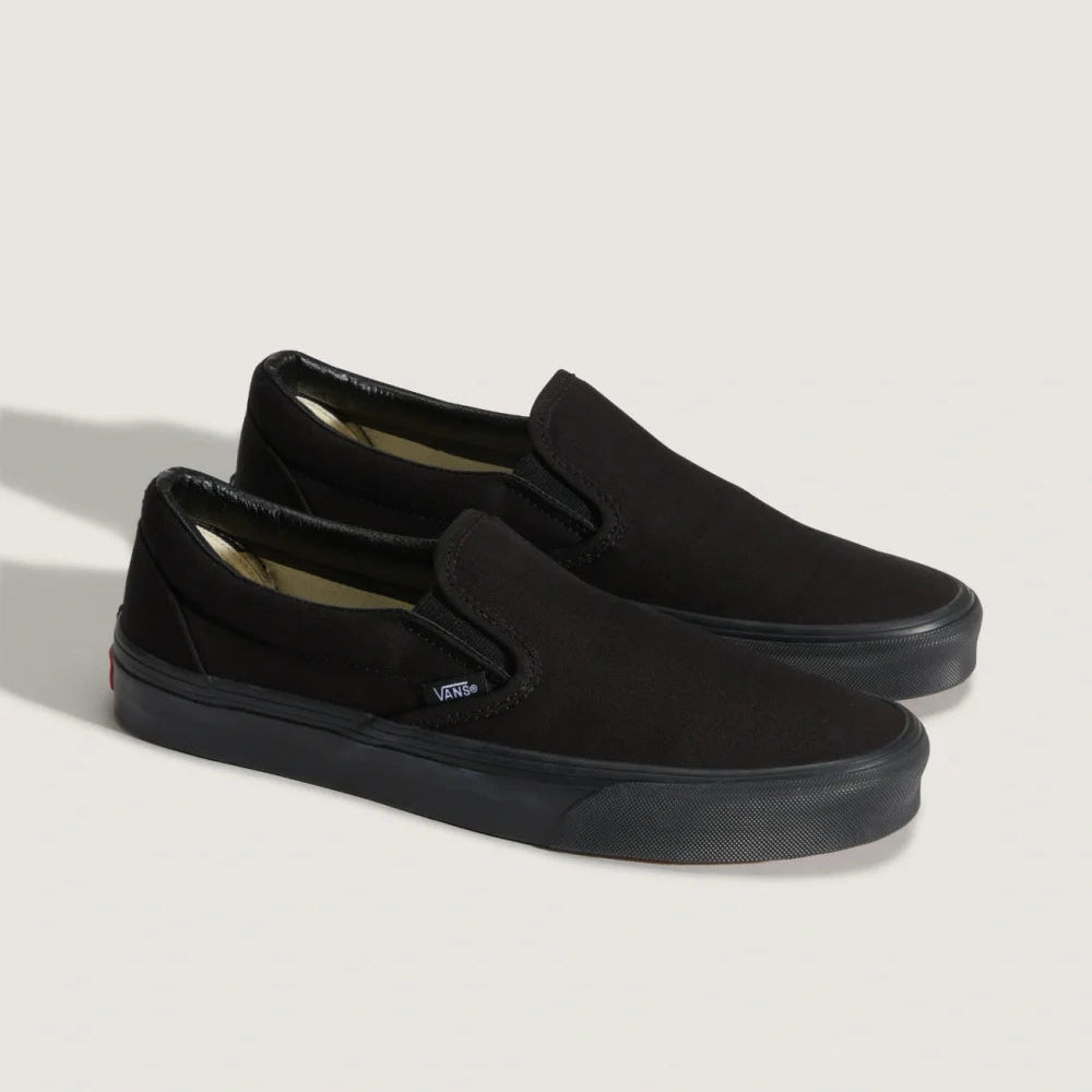 UA Classic Slip-On סניקרס