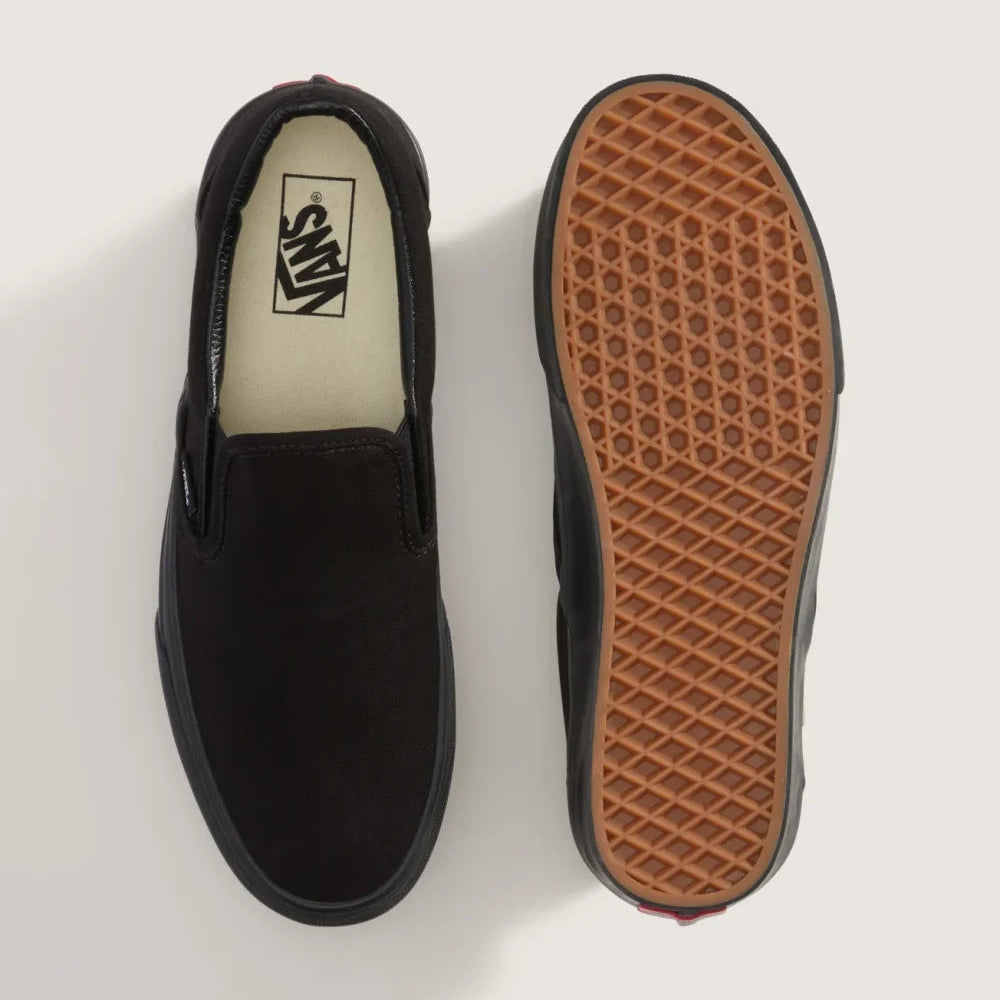 UA Classic Slip-On סניקרס