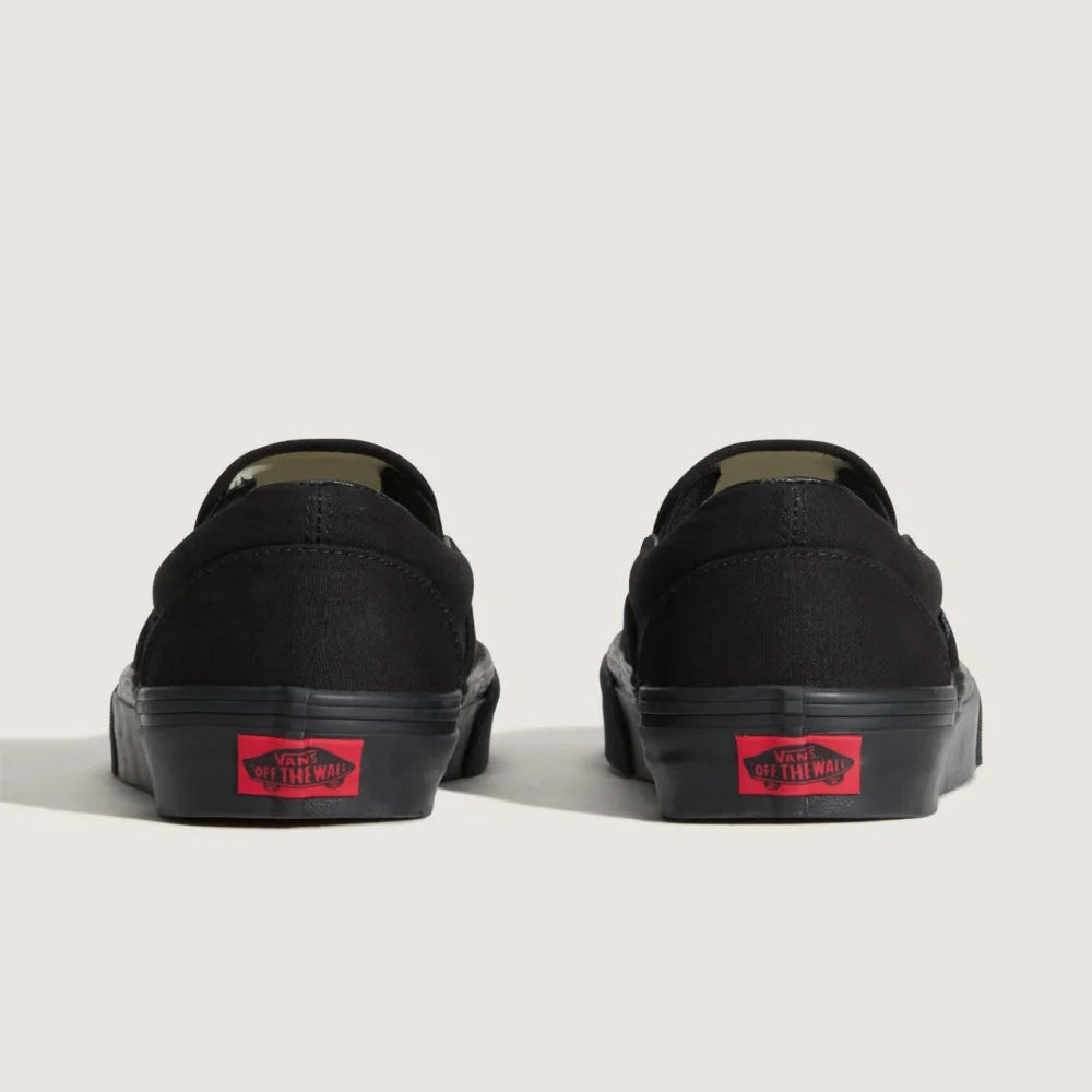 UA Classic Slip-On סניקרס