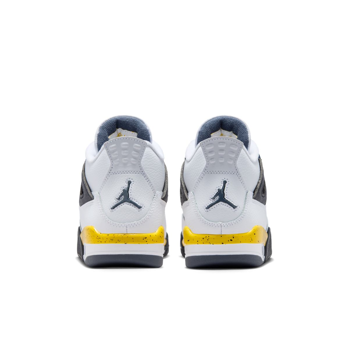 Air Jordan 4 Retro "Tour Yellow" סניקרס