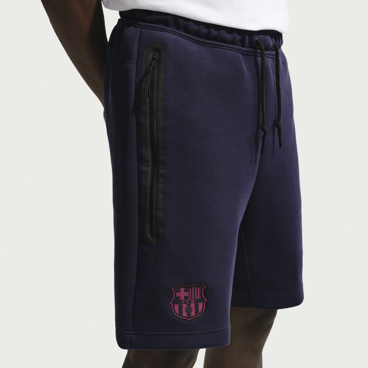 FC BARCELONA TECH FLEECE מכנסיים קצרים