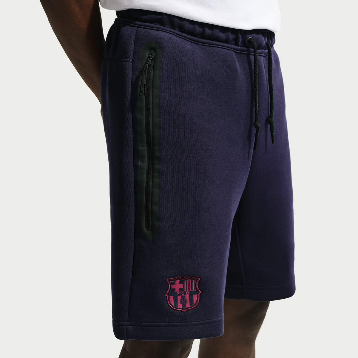 FC BARCELONA TECH FLEECE מכנסיים קצרים