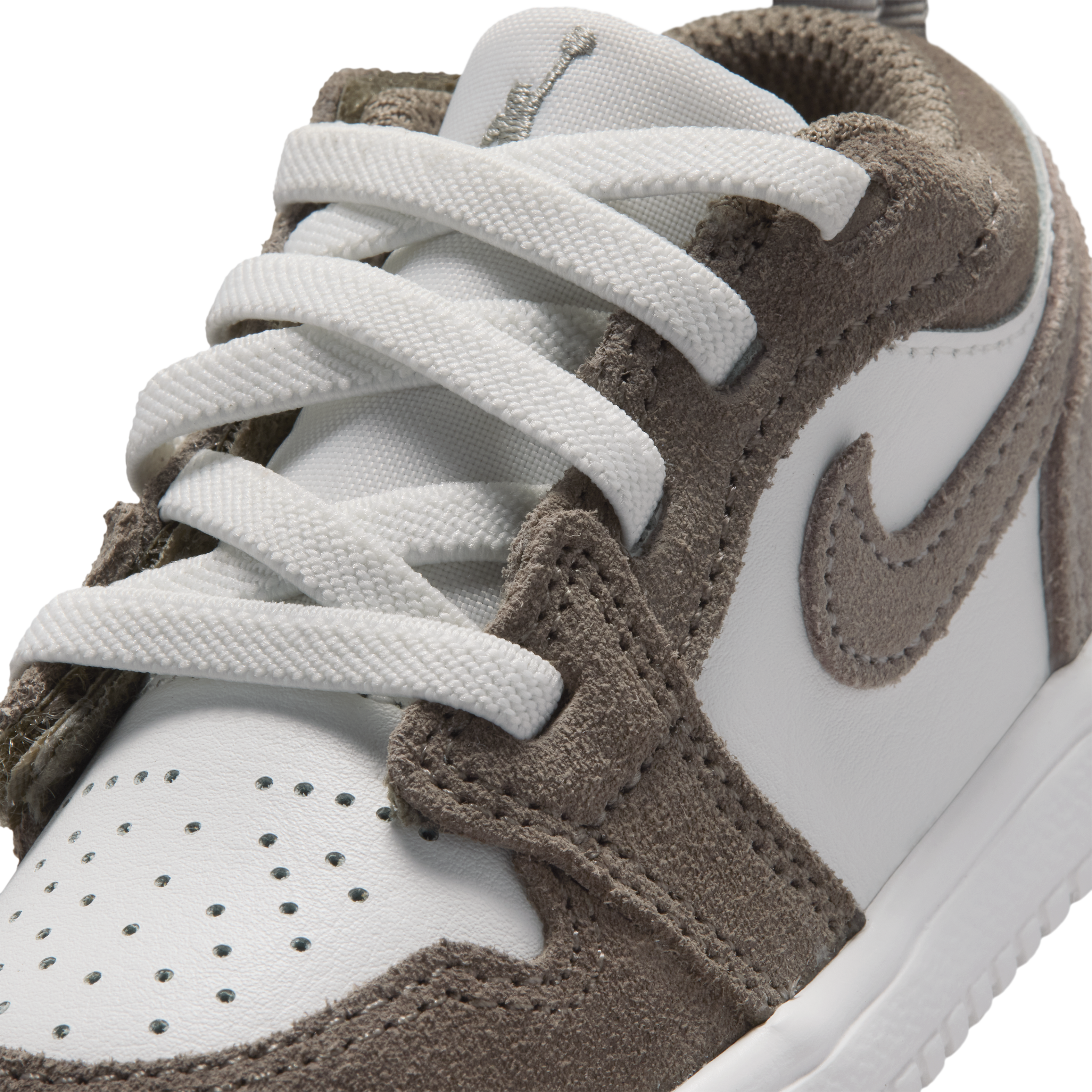 Jordan 1 Low Alt סניקרס